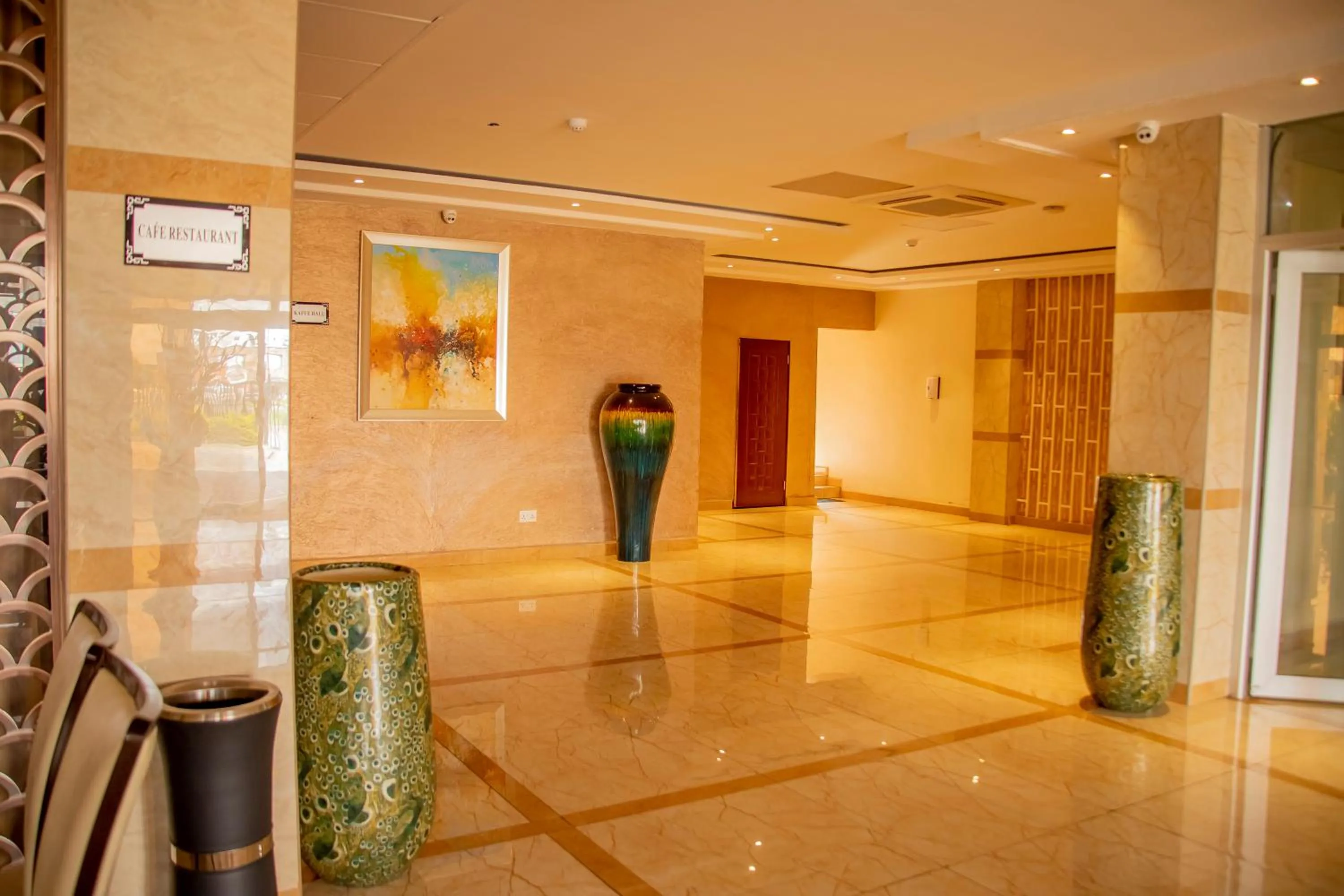 HOTEL AFRICANA LSK