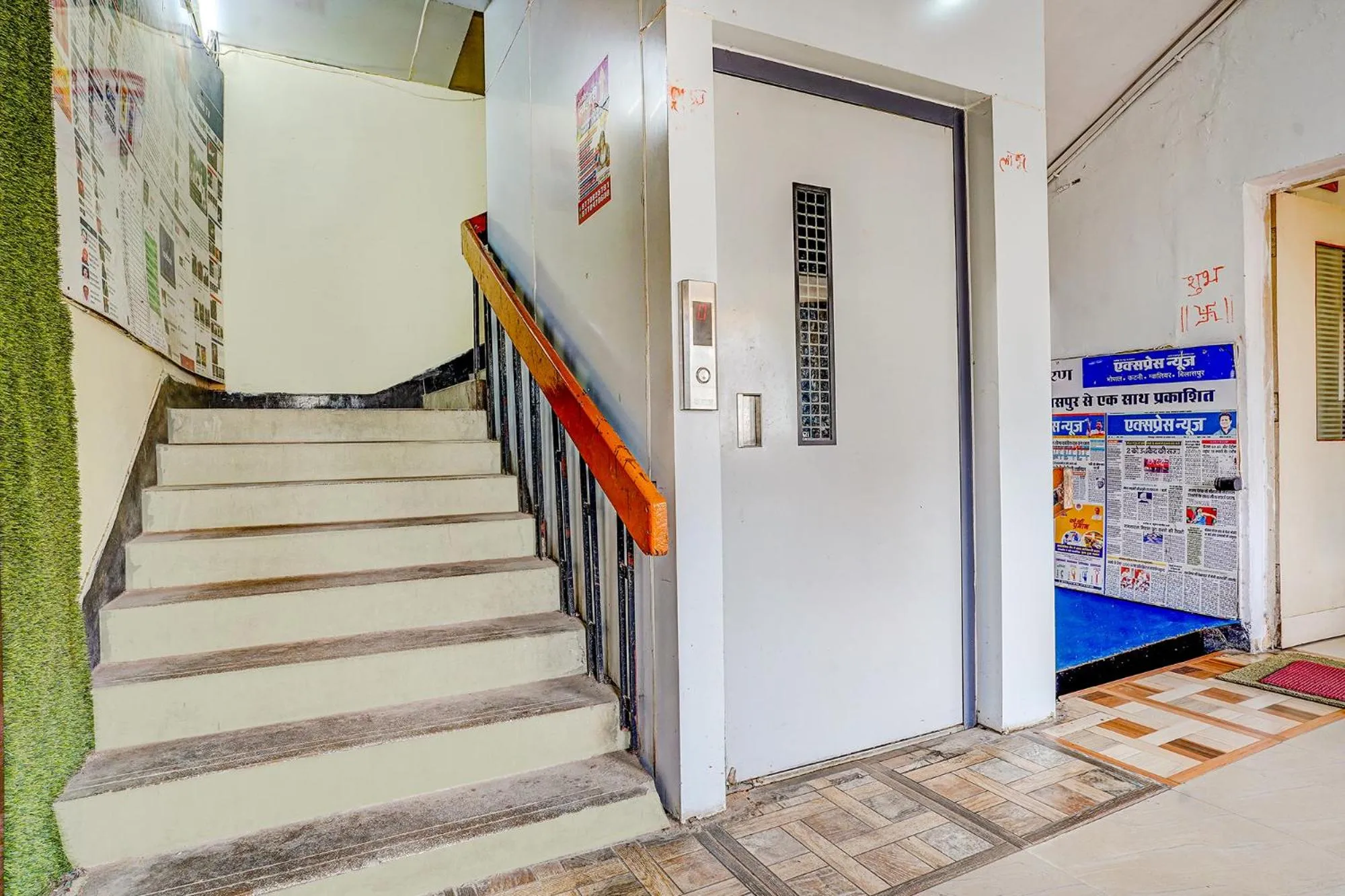 elevator in Via Gauri Shree