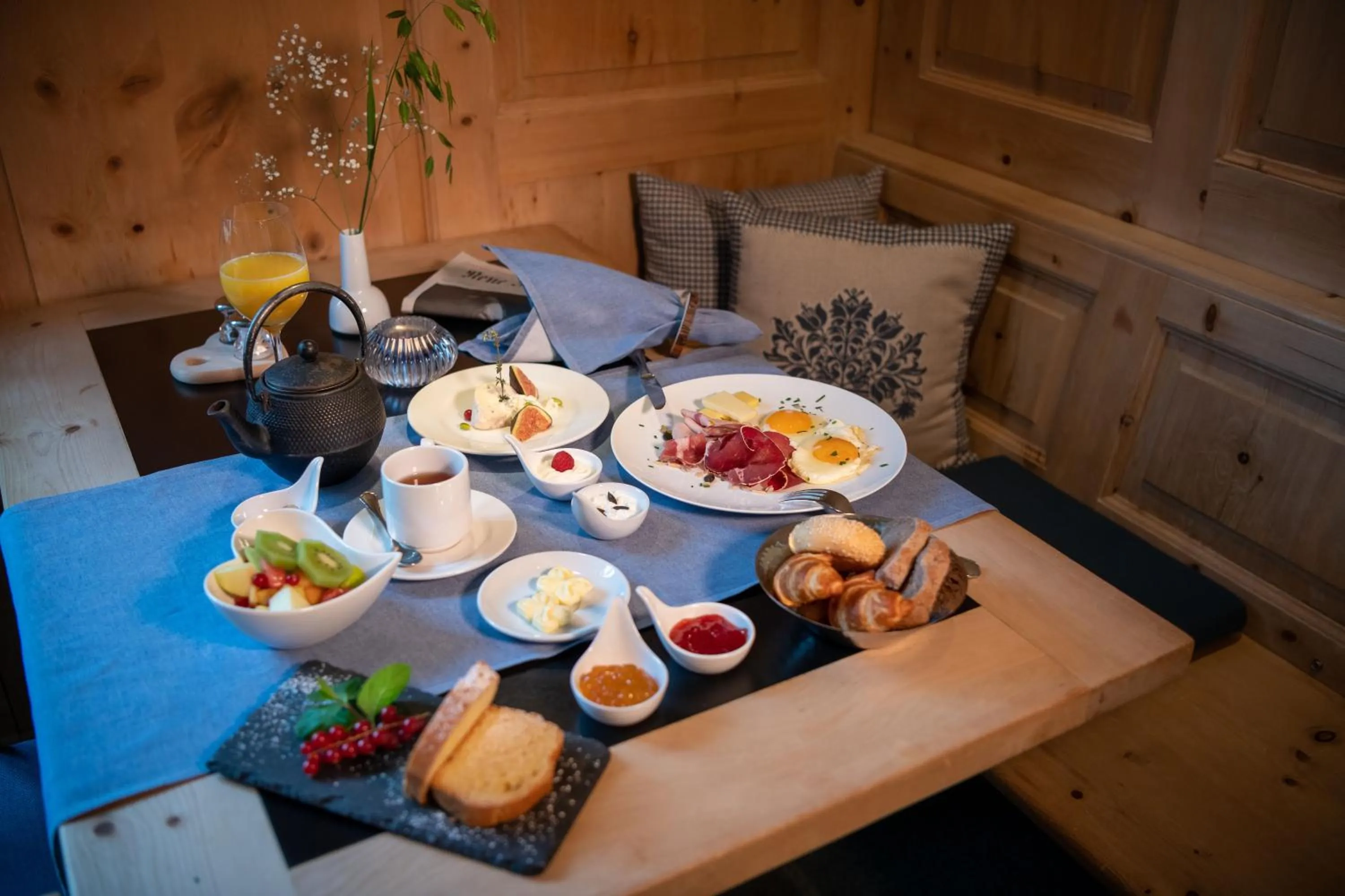 Breakfast in Hotel Schweizerhof Sils Maria, a Faern Collection Hotel