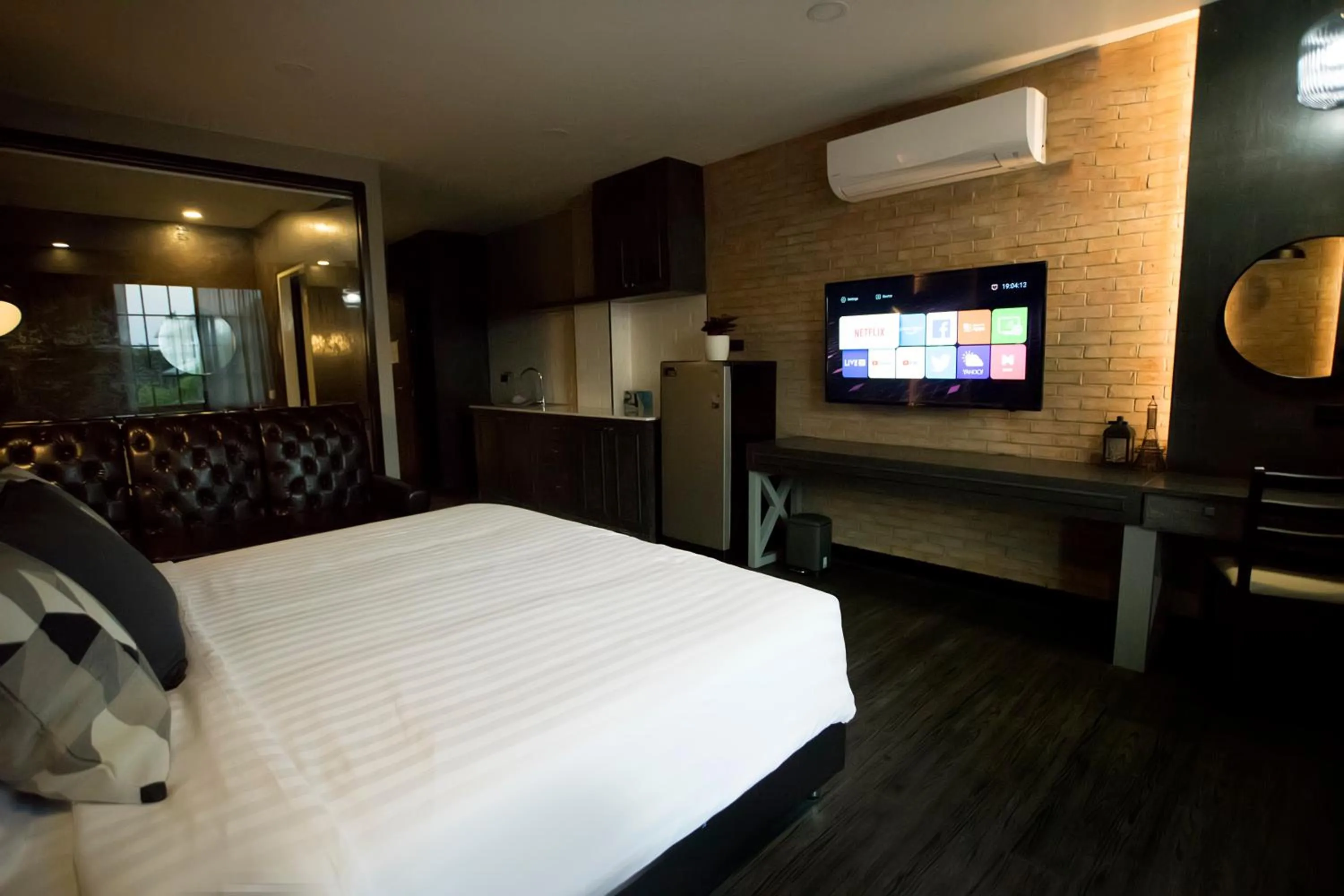 Bed in Dream Nimman Apartment