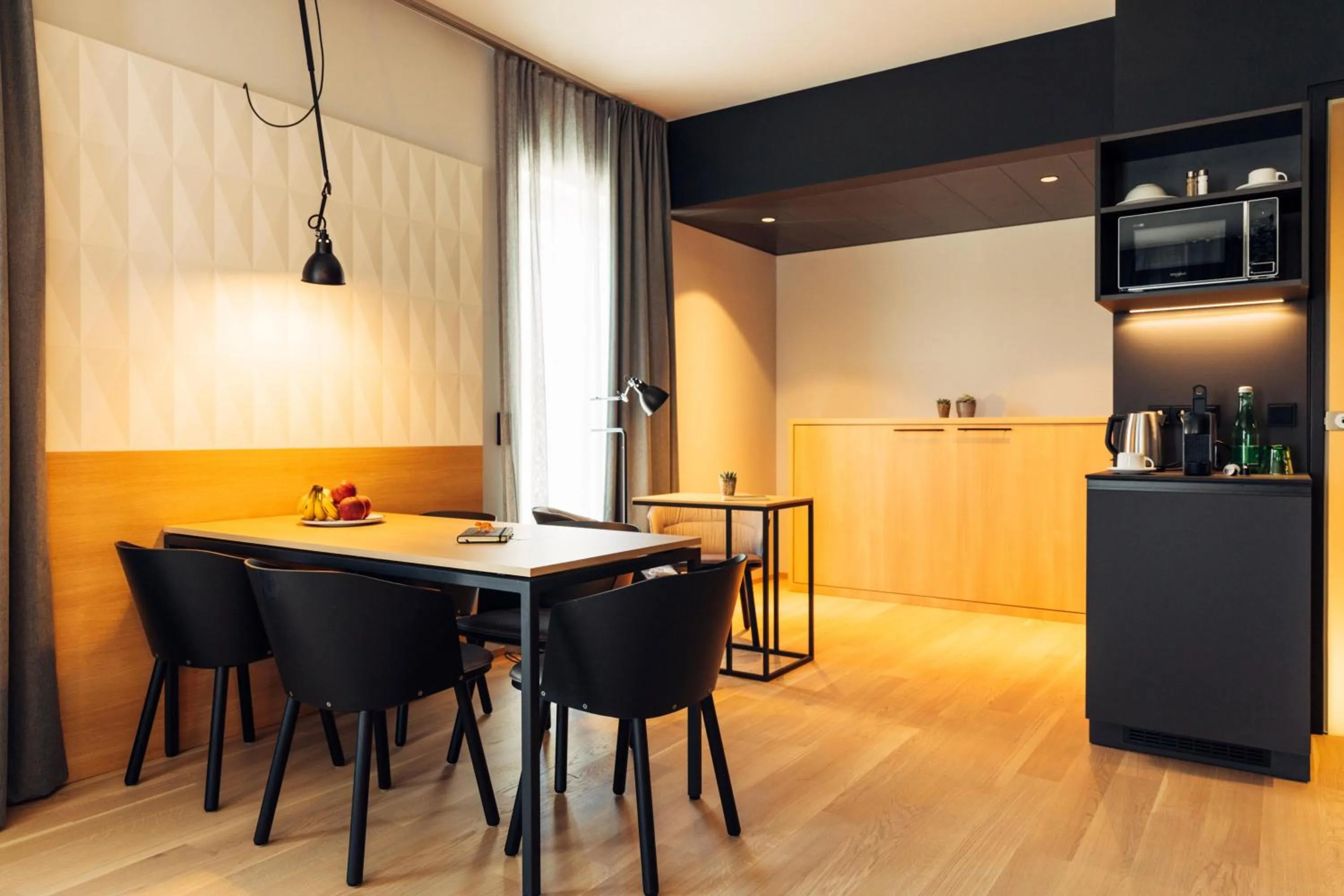 Photo of the whole room in harry's home Steyr hotel & apartments