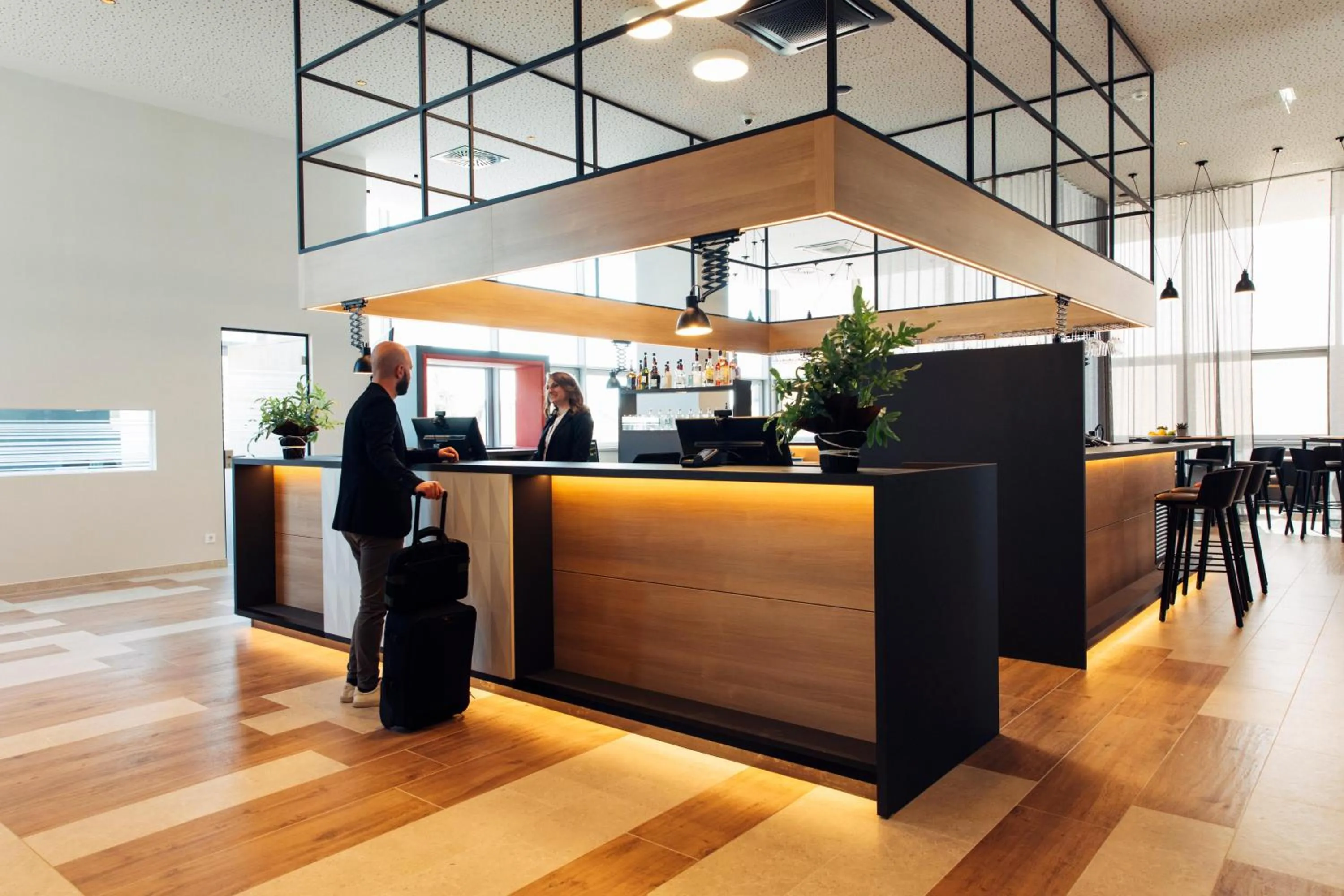 Lobby or reception in harry's home Steyr hotel & apartments