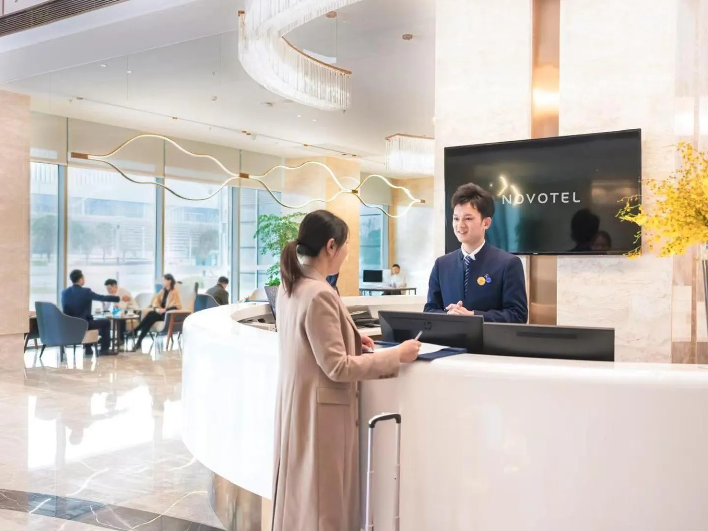 Lobby or reception in Novotel Changsha International Exhibition Center