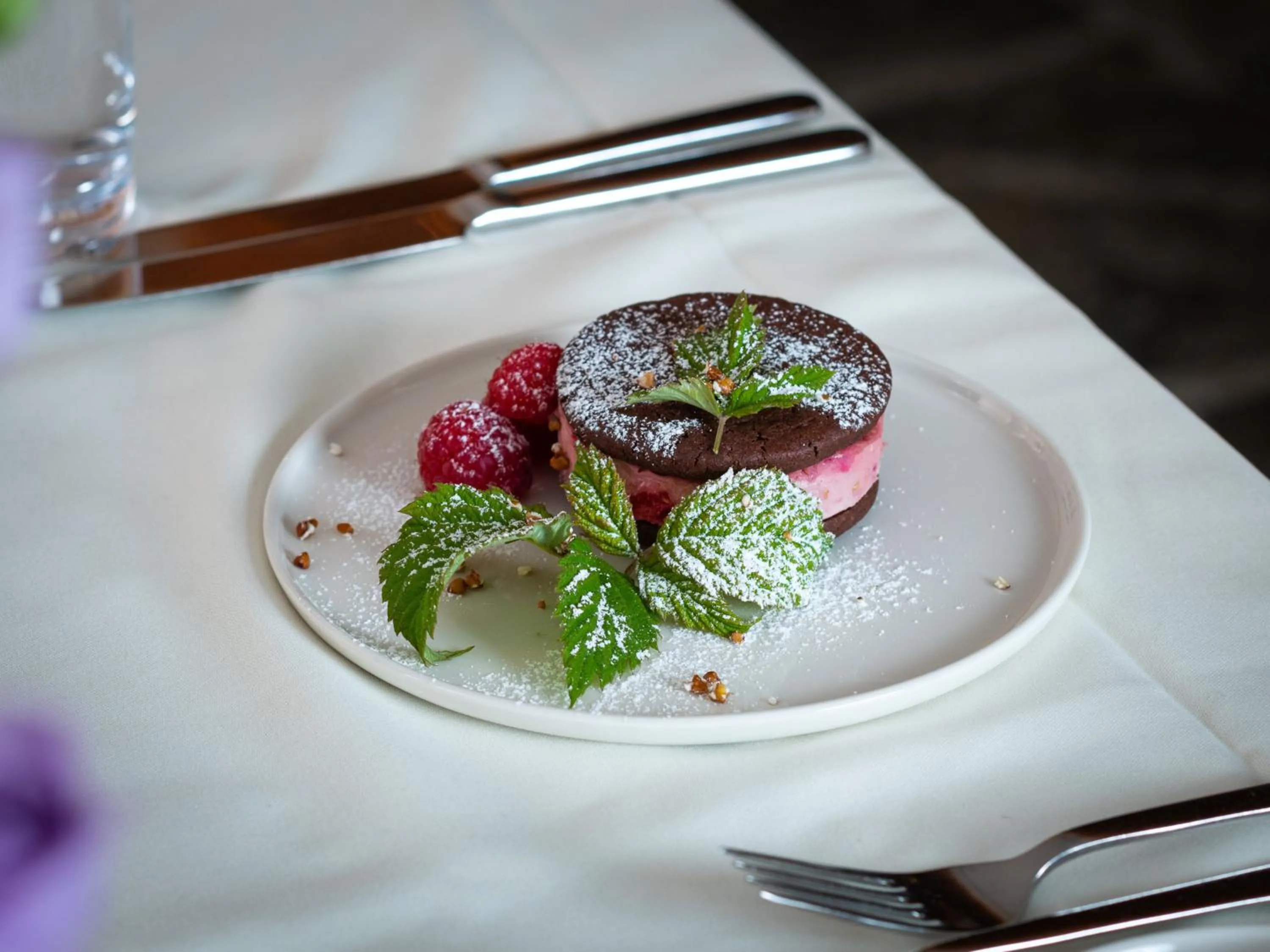 Food in Hotel Chesa Pool