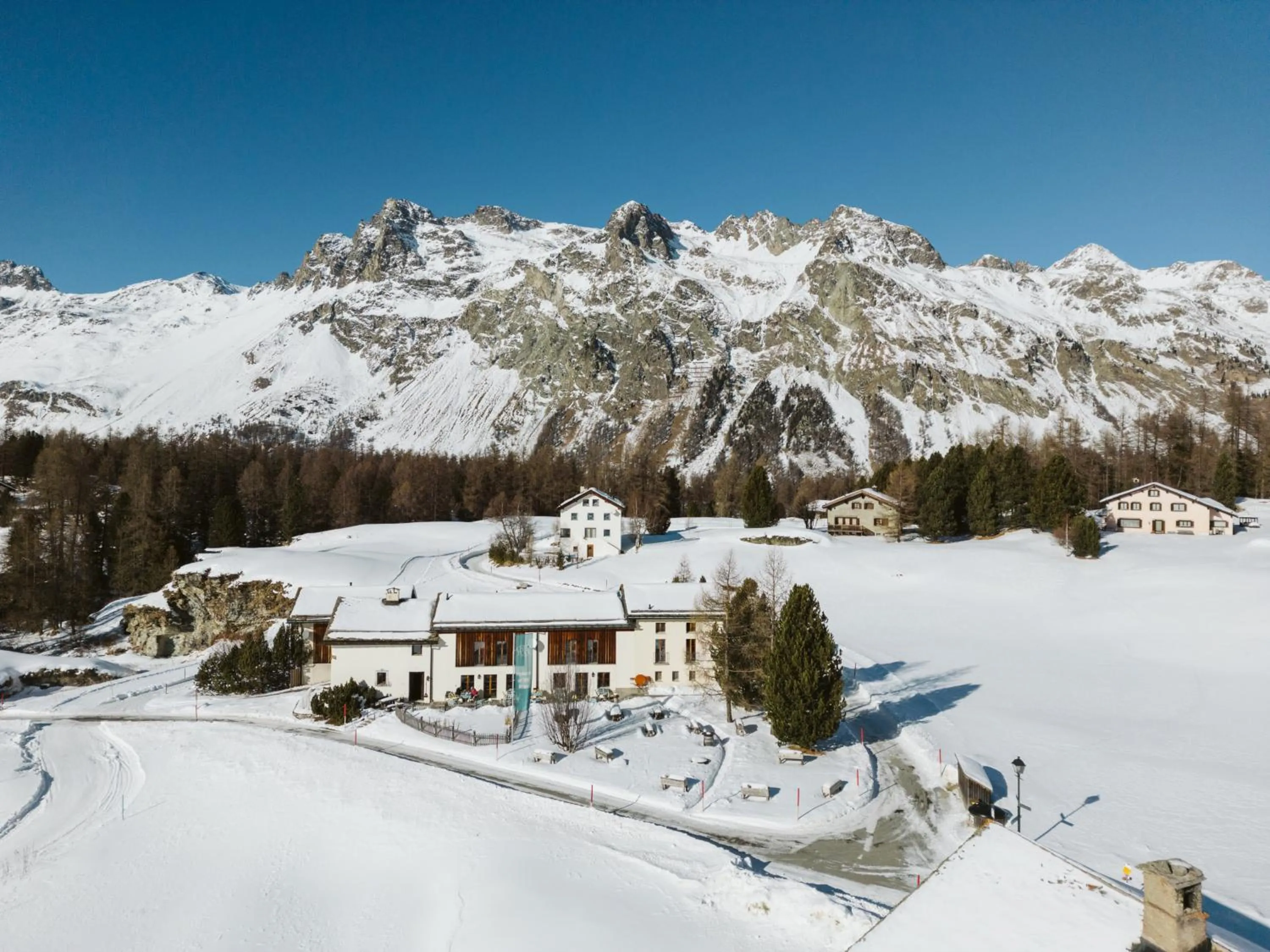 Property building in Hotel Chesa Pool