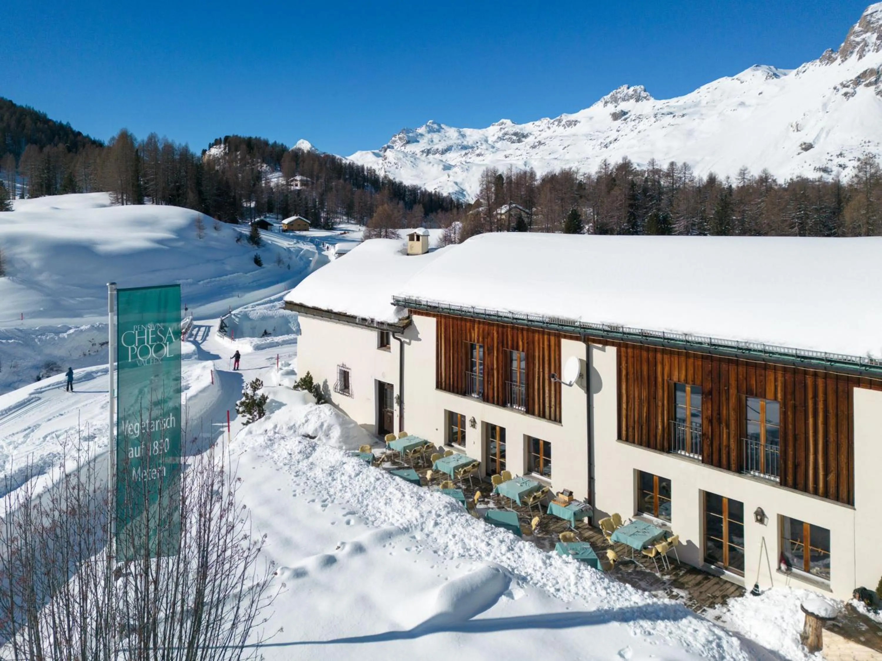 Property building in Hotel Chesa Pool