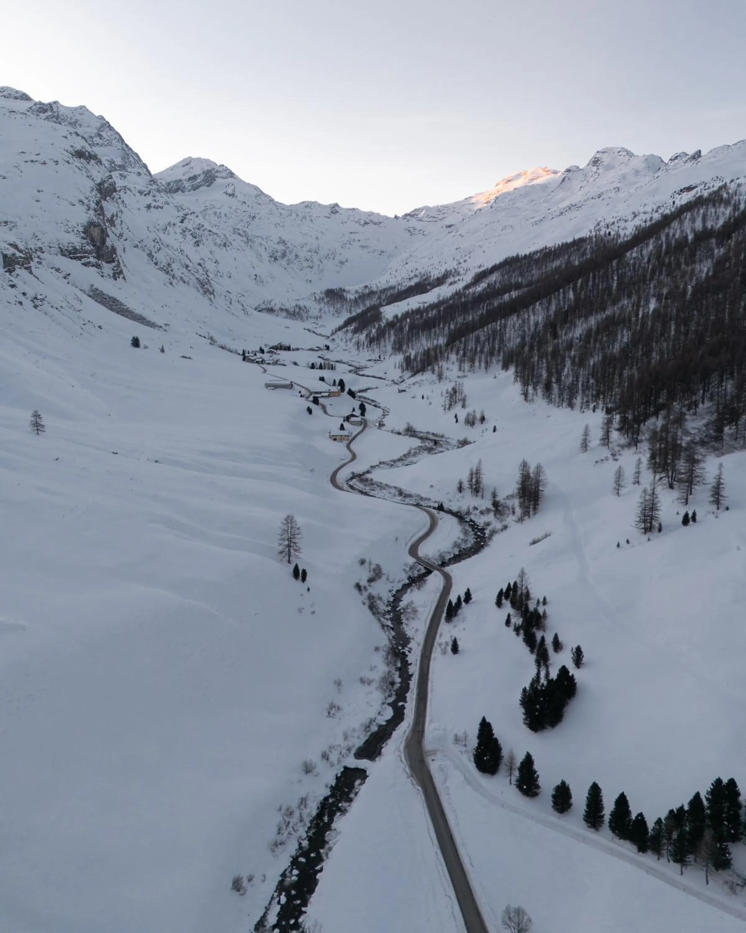 Natural landscape in Hotel Chesa Pool