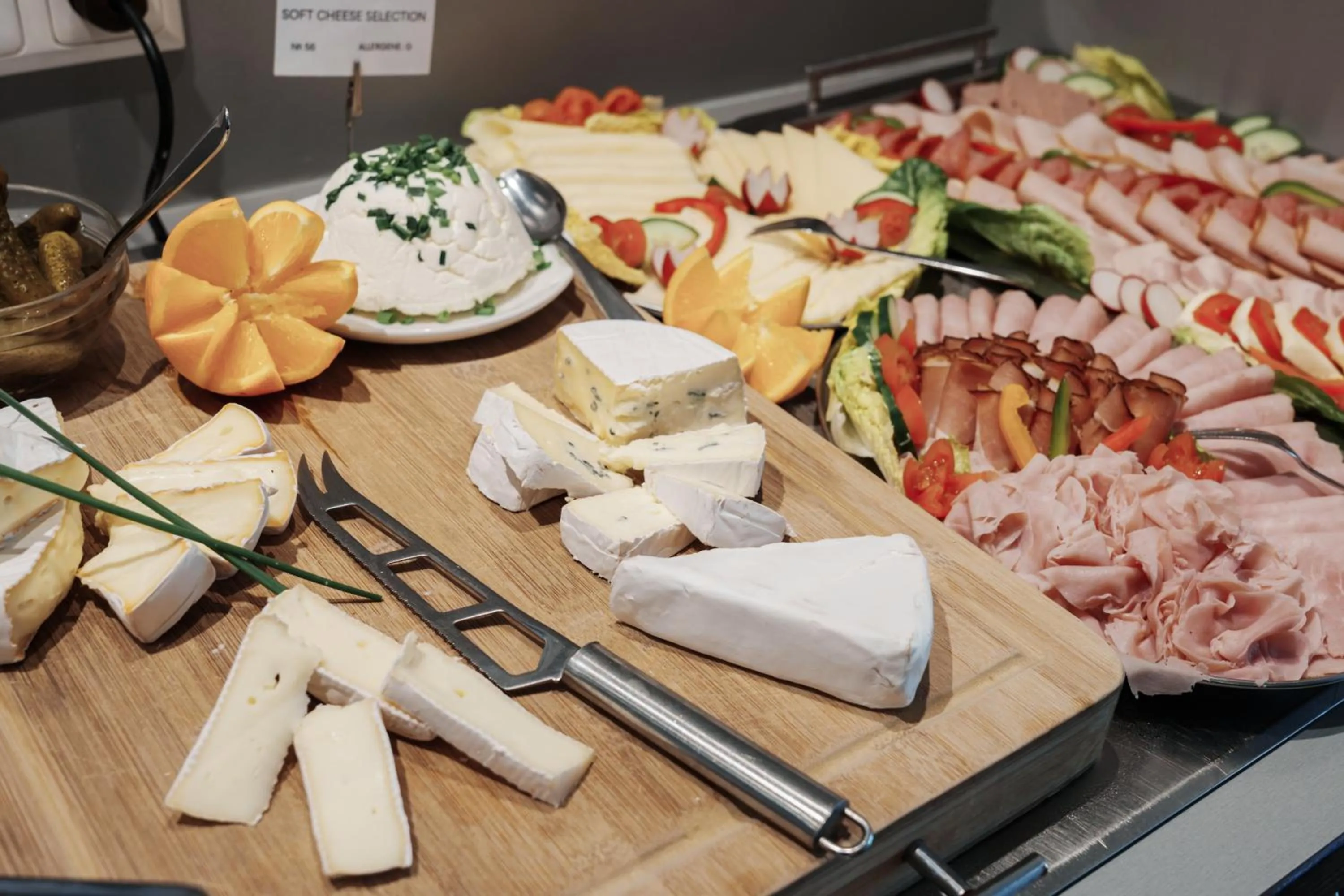 Breakfast in Helvetia Hotel Munich City Center