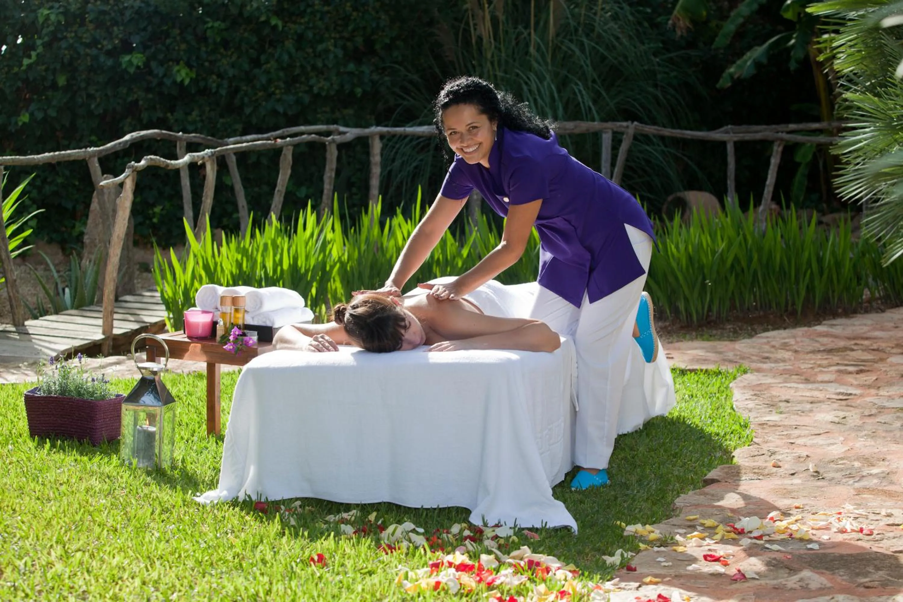 Massage in Es Revellar Art Resort - Adults Only