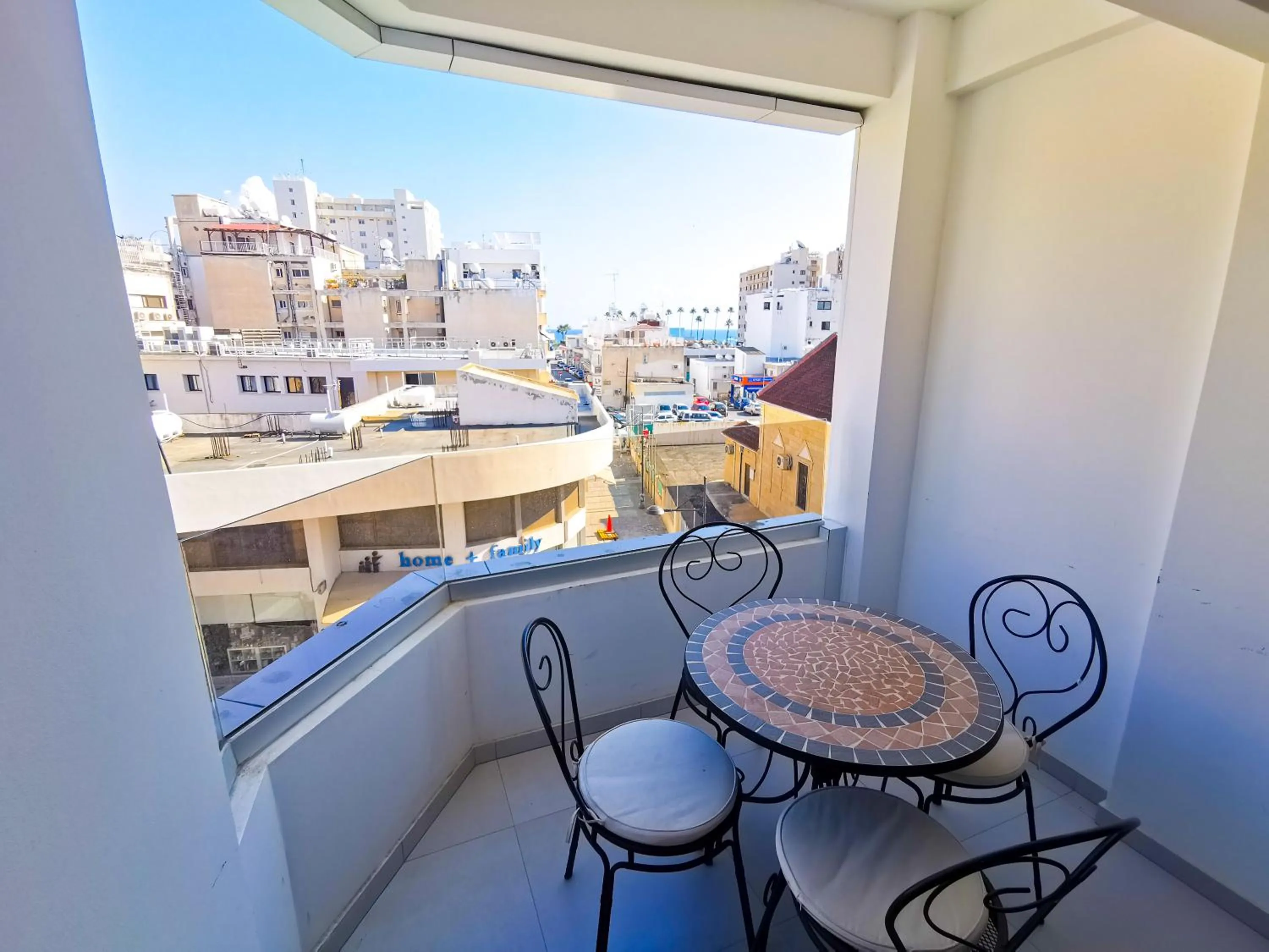 Balcony/Terrace in Vasilo Court Seaview City Apartment