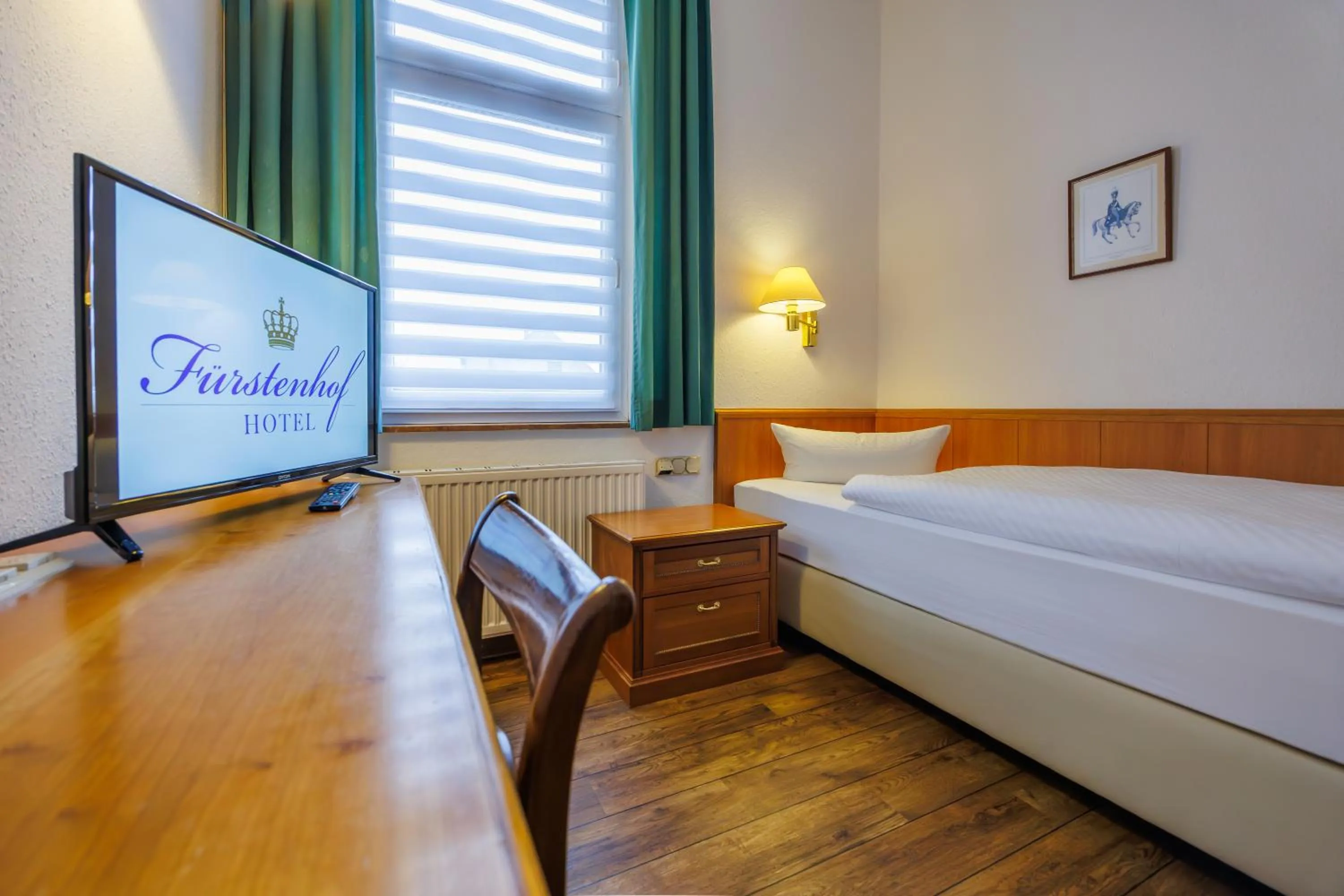 Photo of the whole room, Bed in Hotel Fürstenhof