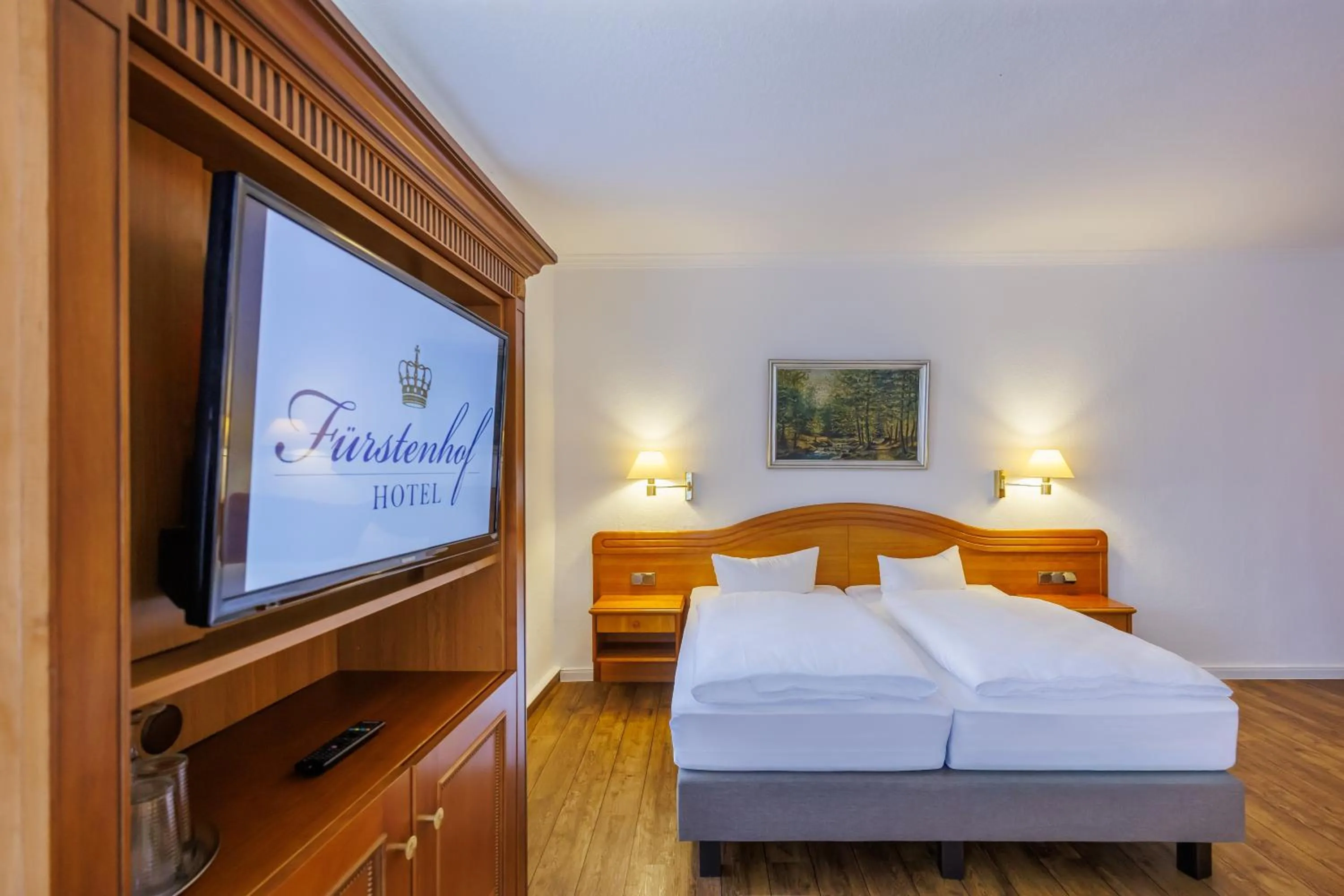 Photo of the whole room, Bed in Hotel Fürstenhof