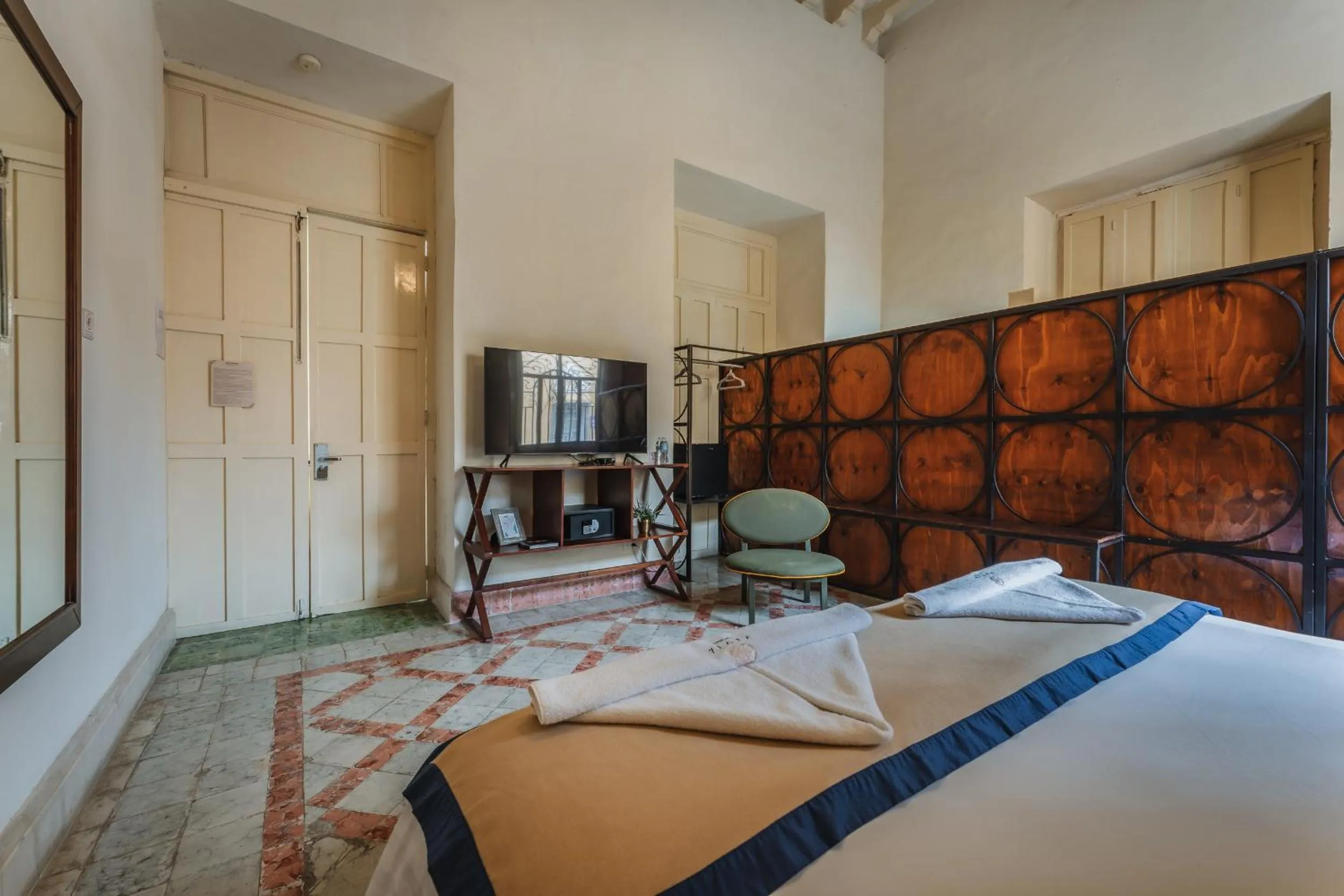 Photo of the whole room, Bed in Hotel Boutique La Casona by Kavia