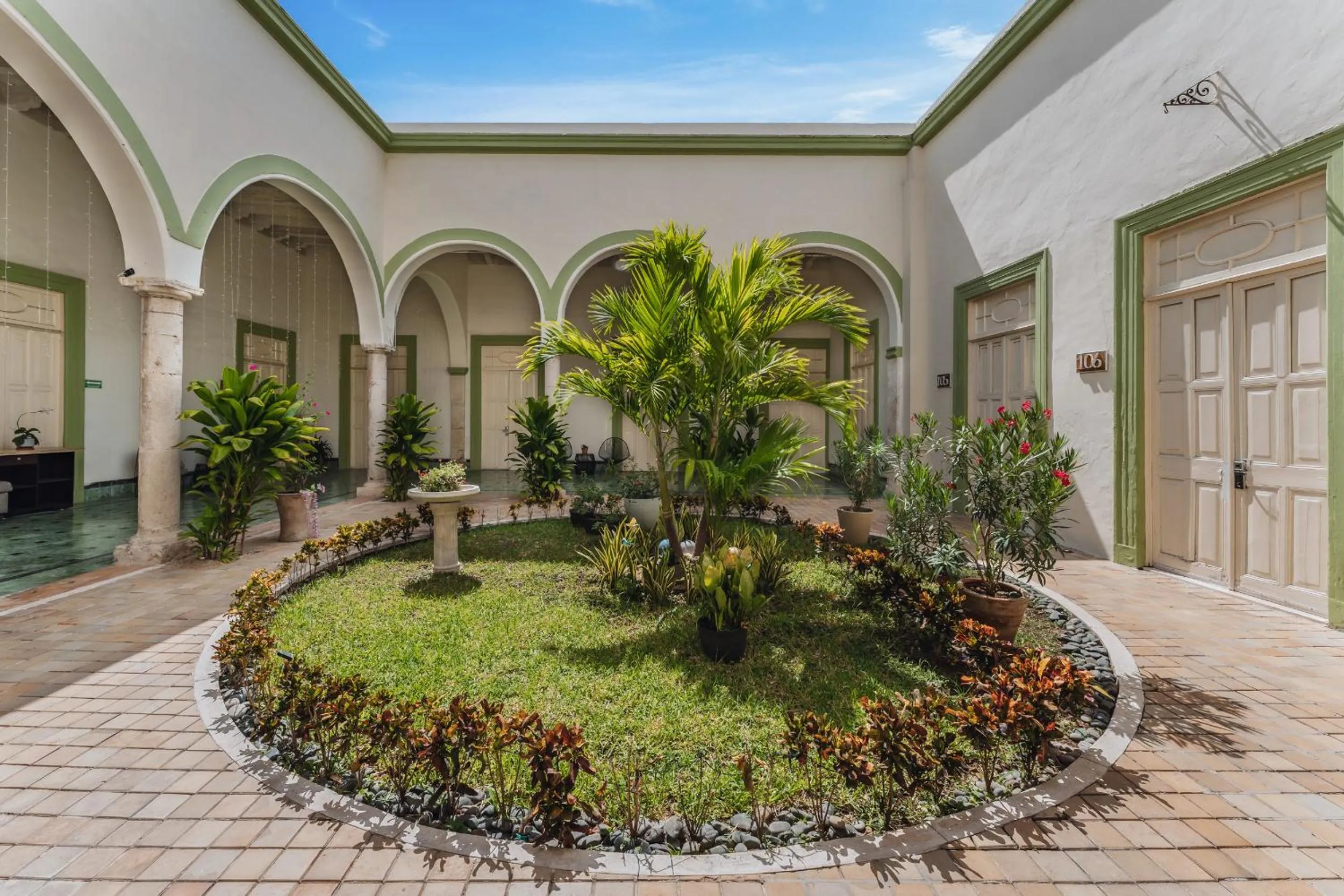 Garden in Hotel Boutique La Casona by Kavia