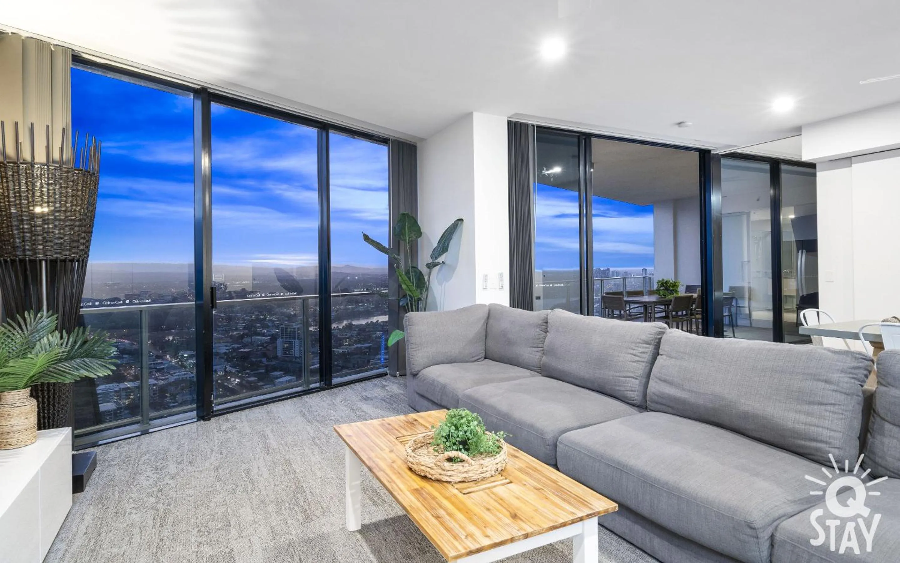 Living room in Circle on Cavill - QStay