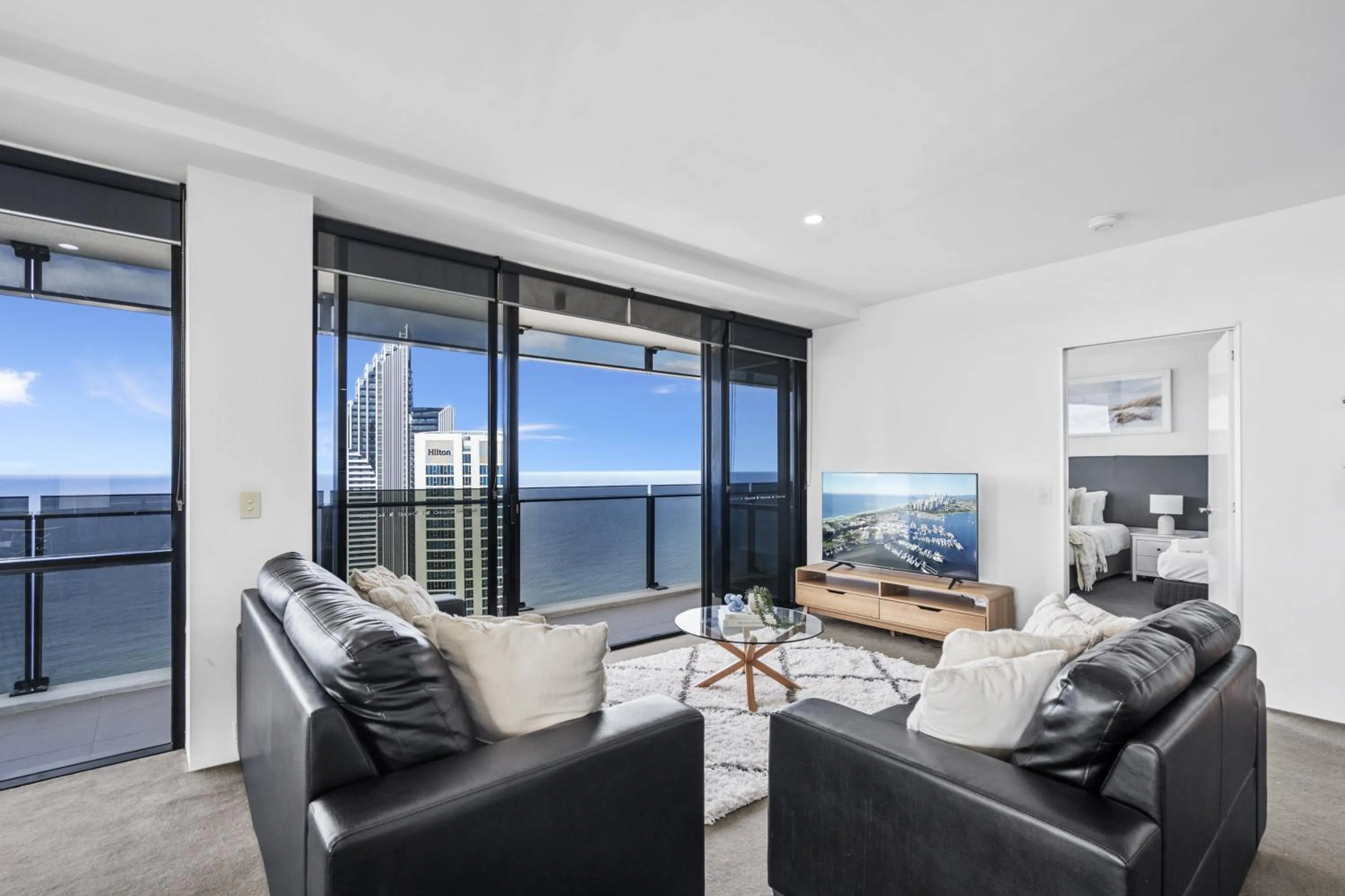 Living room in Circle on Cavill - QStay