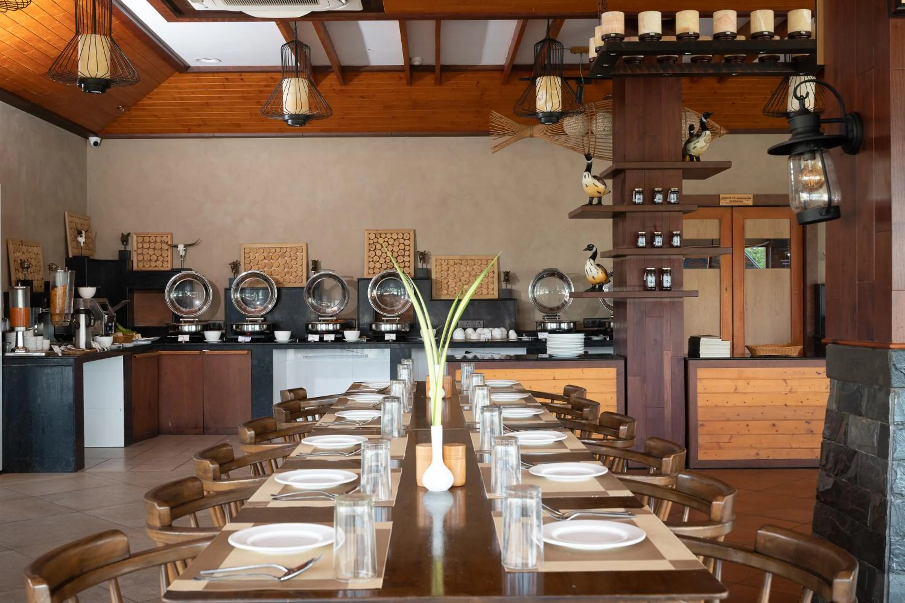 Restaurant/places to eat in Hotel Sonar Bangla Sundarban