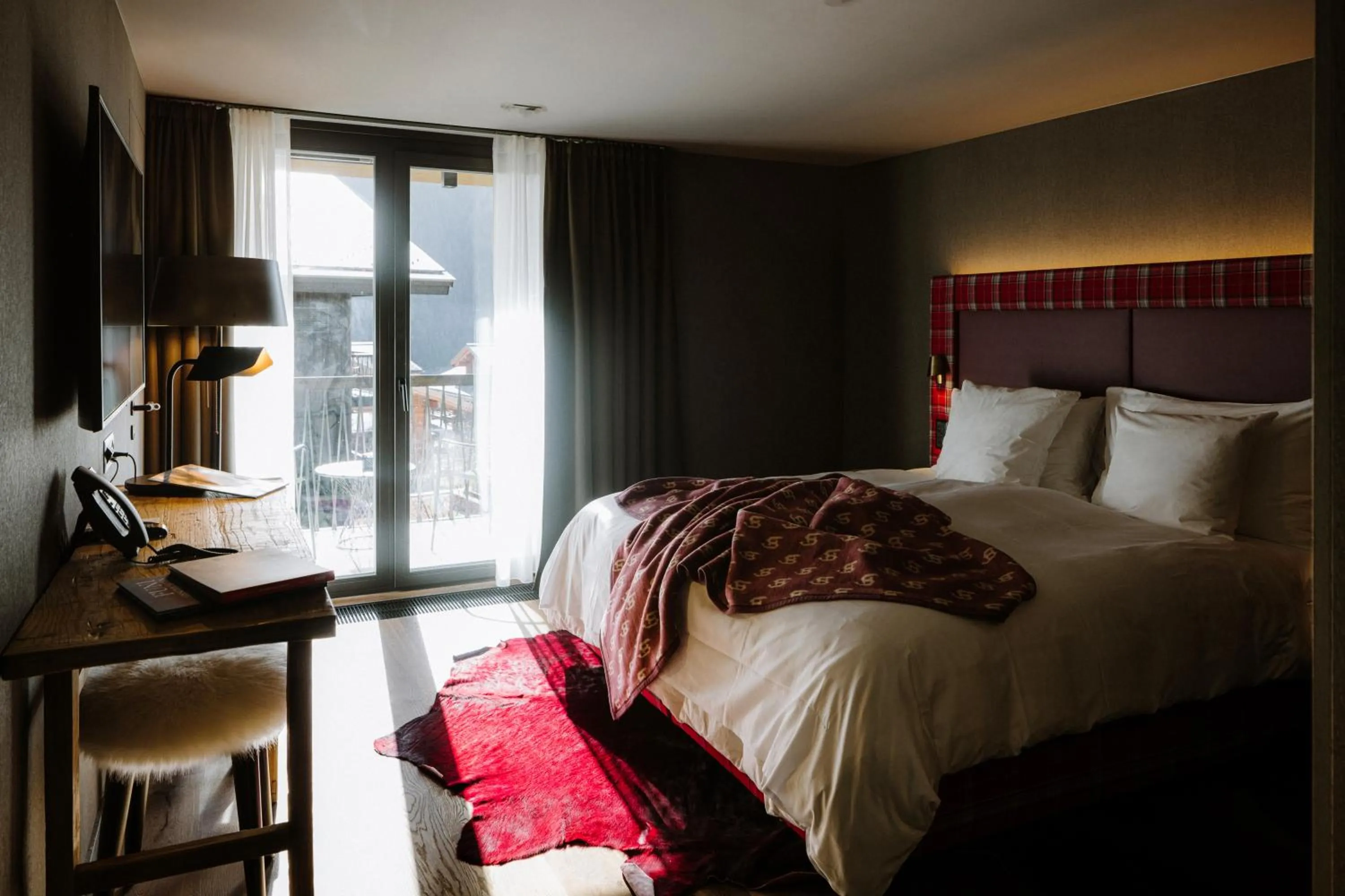 Cozy Room with Eiger View in Bergwelt Grindelwald - Alpine Design Resort