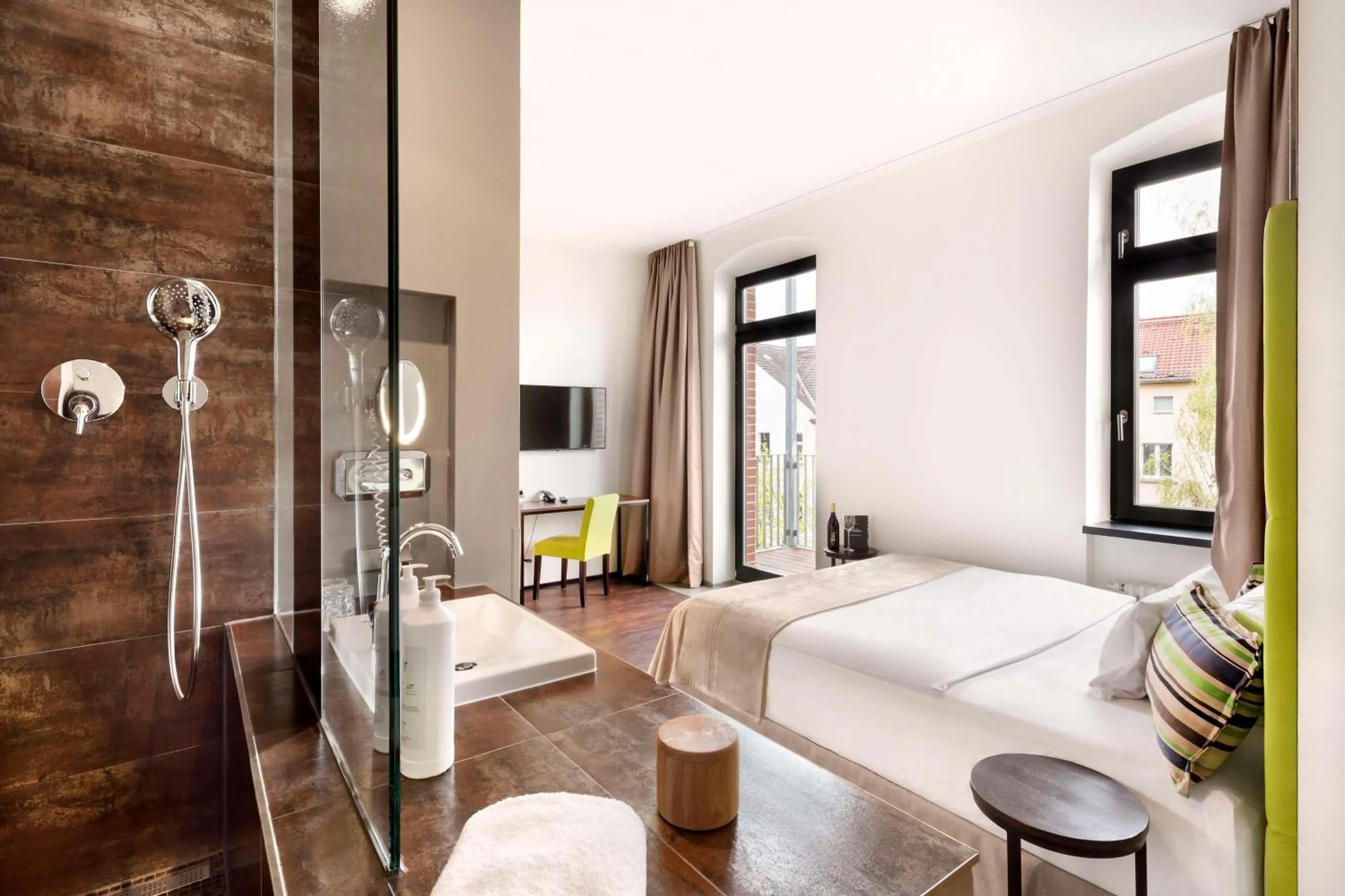 Bathroom, Bed in Lux 11 Berlin-Mitte