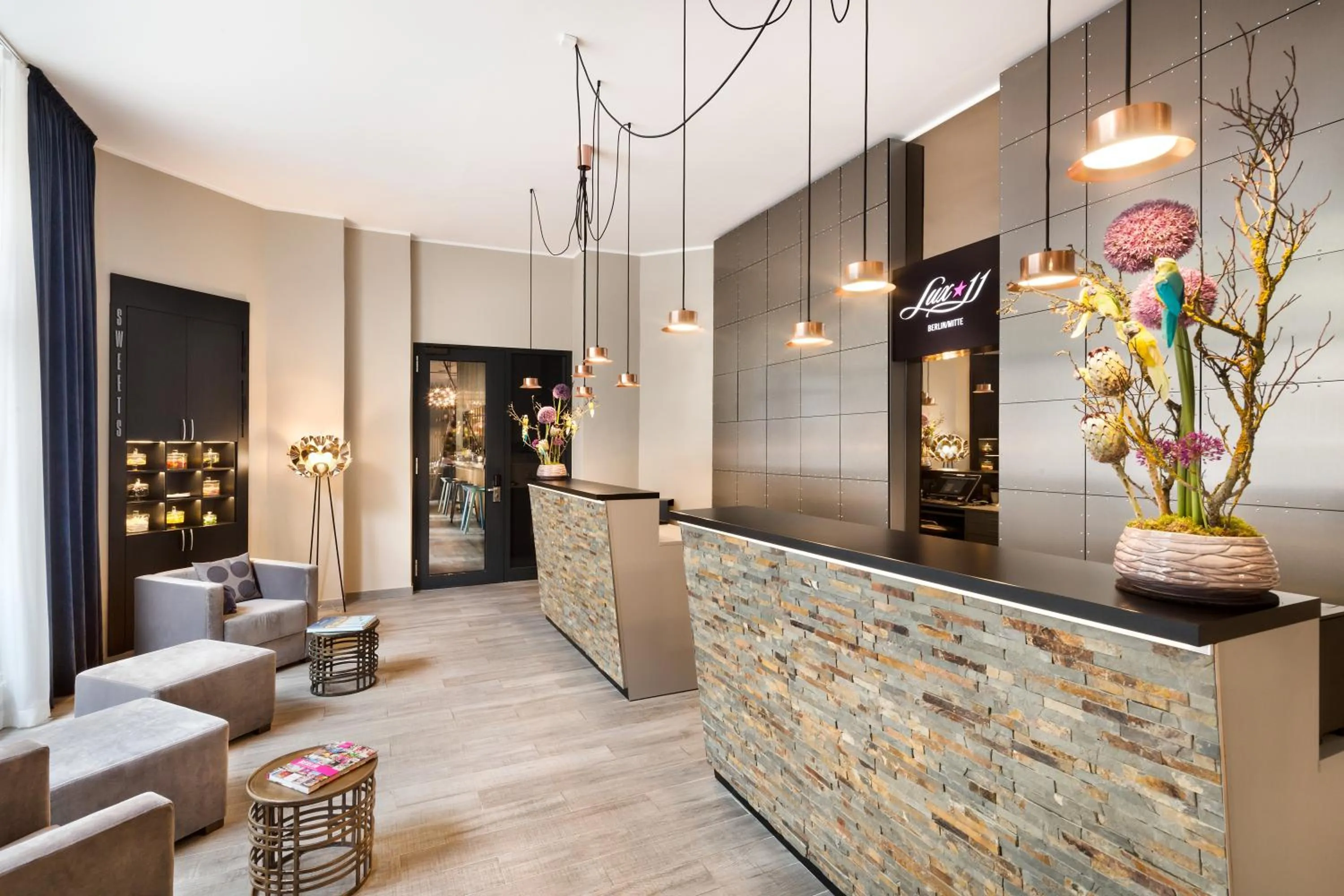 Decorative detail in Lux 11 Berlin-Mitte