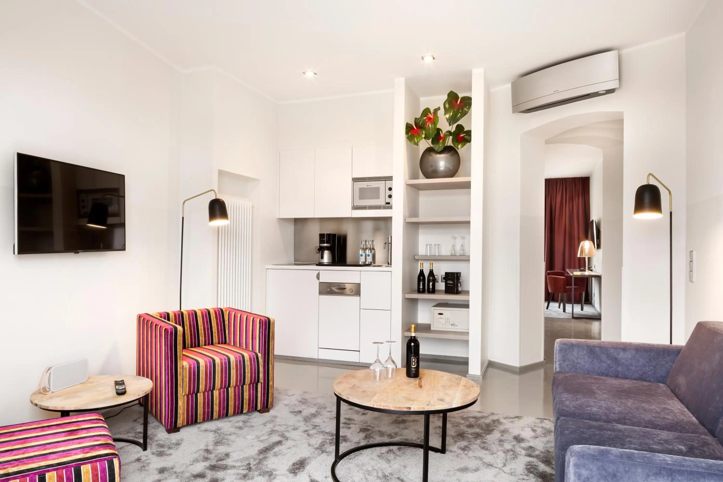 Photo of the whole room in Lux 11 Berlin-Mitte