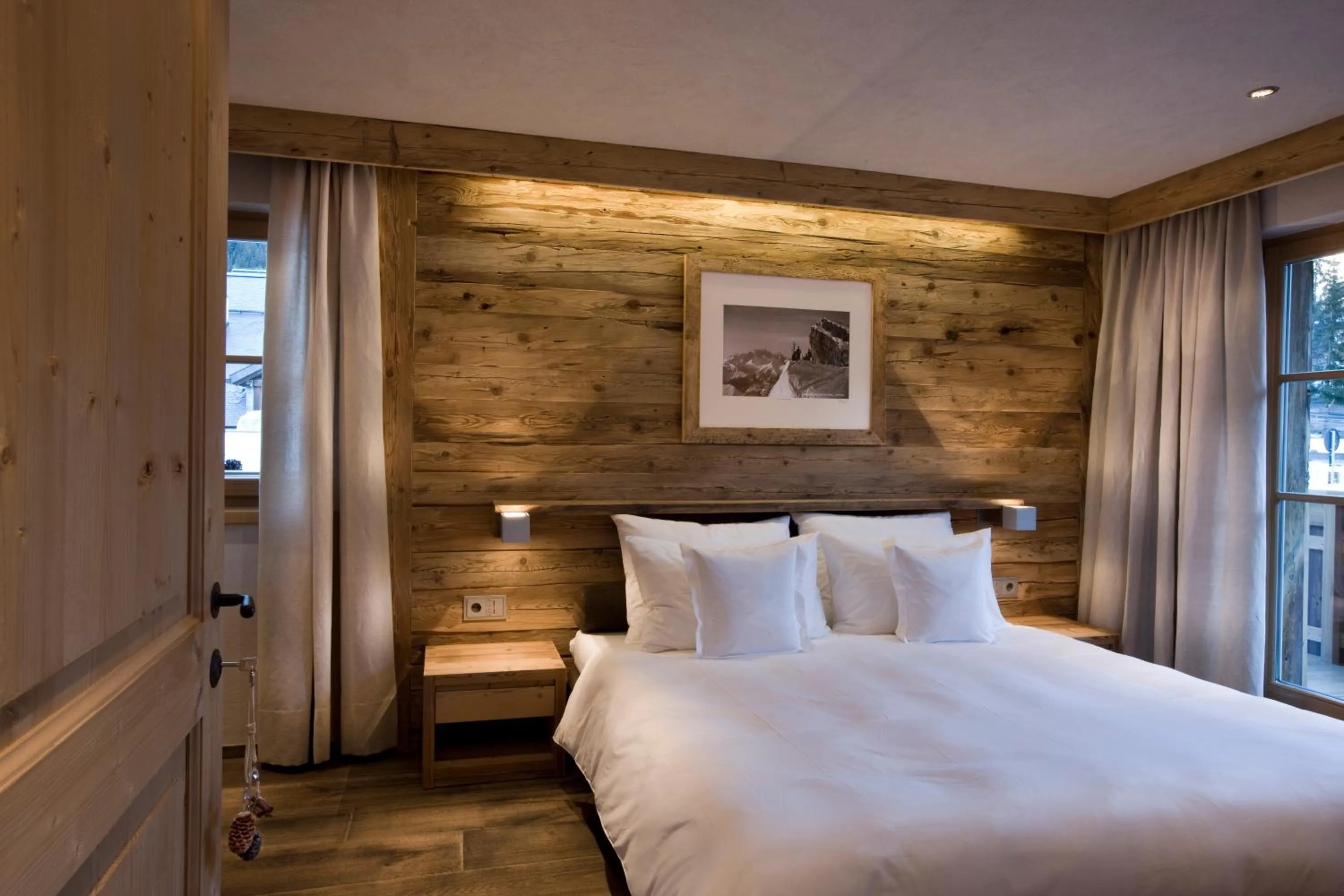 Photo of the whole room, Bed in Chalet Corvara