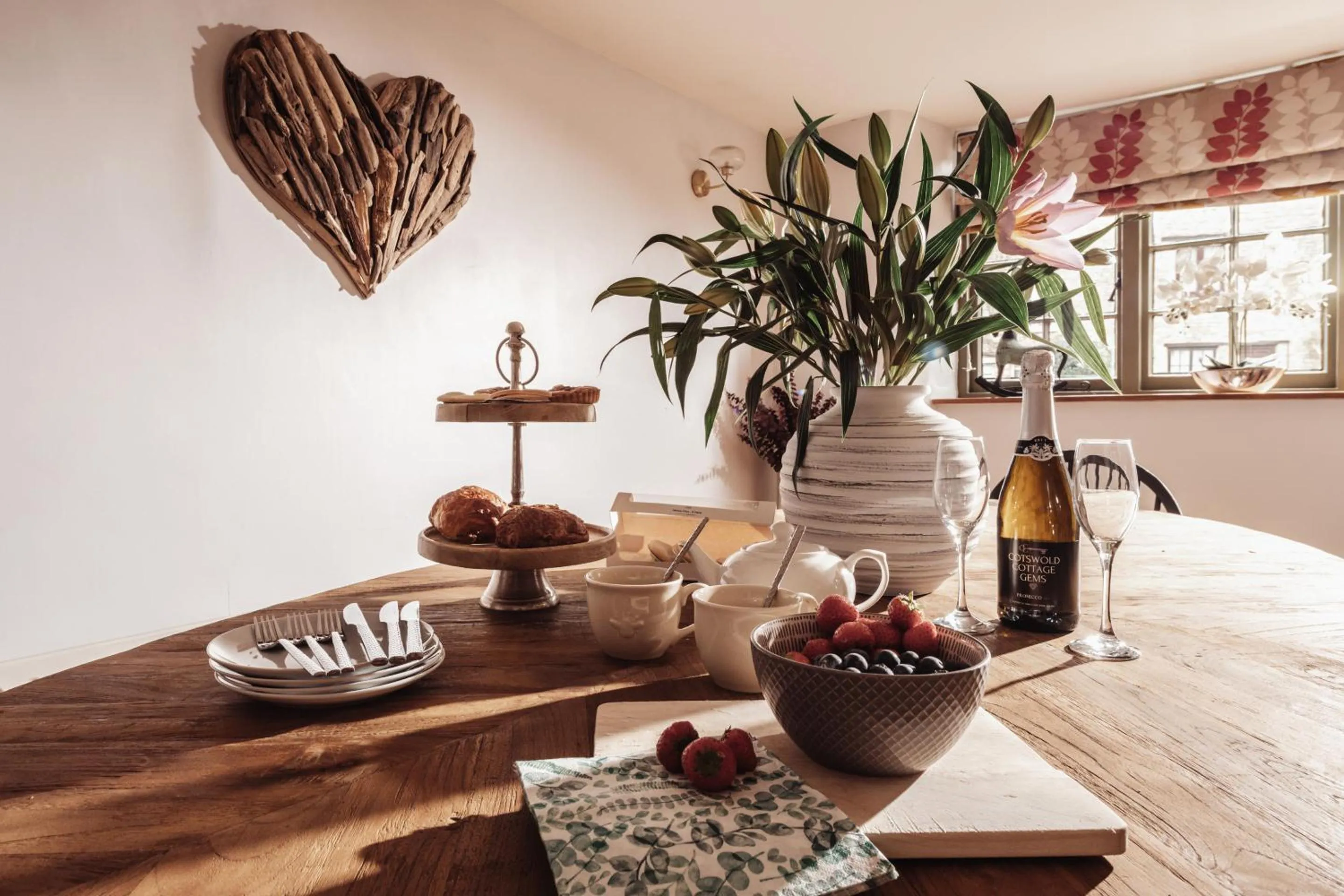 Dining area in Coniston House - Eco Hot Tub
