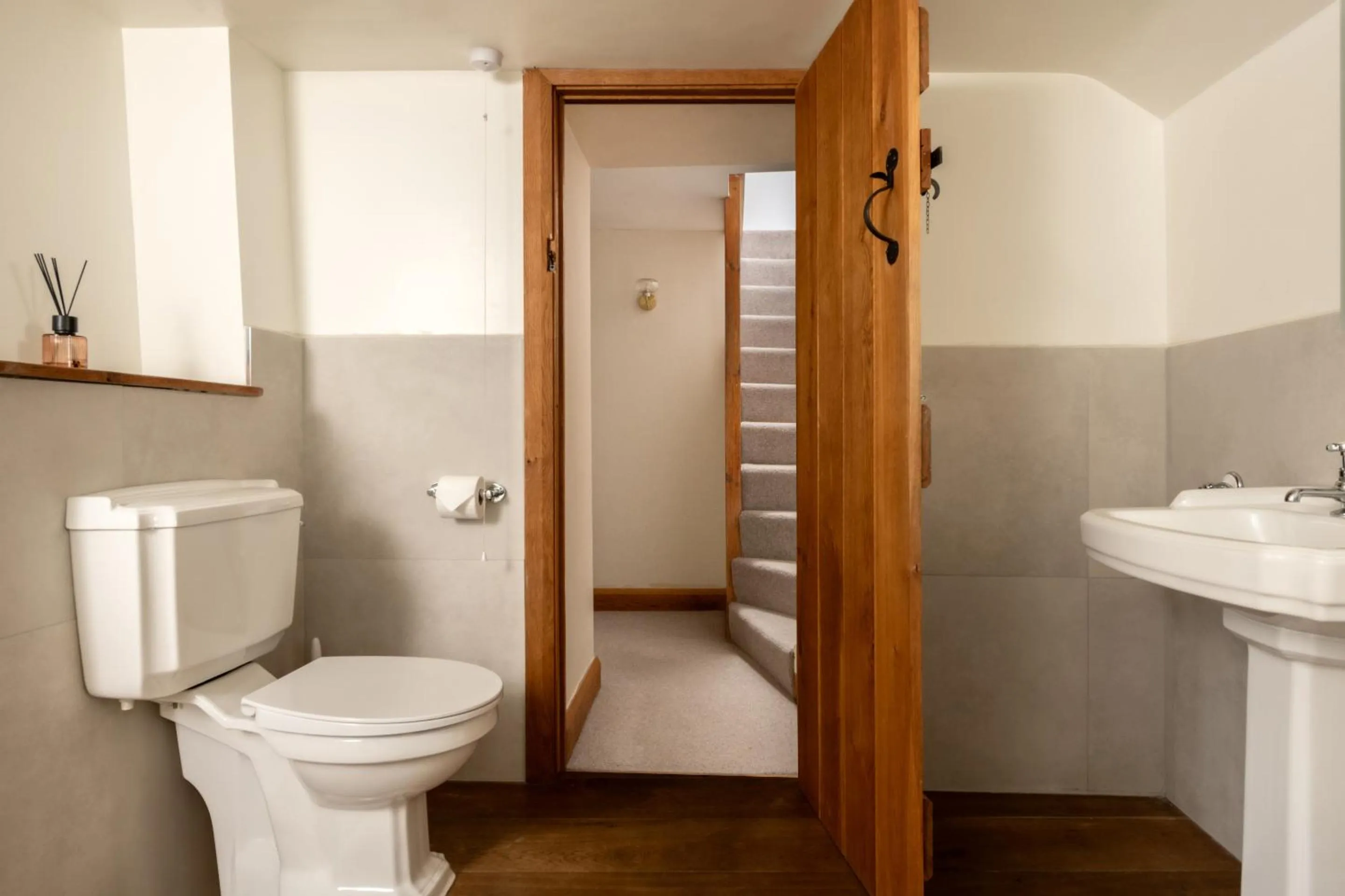 Bathroom in Coniston House - Eco Hot Tub