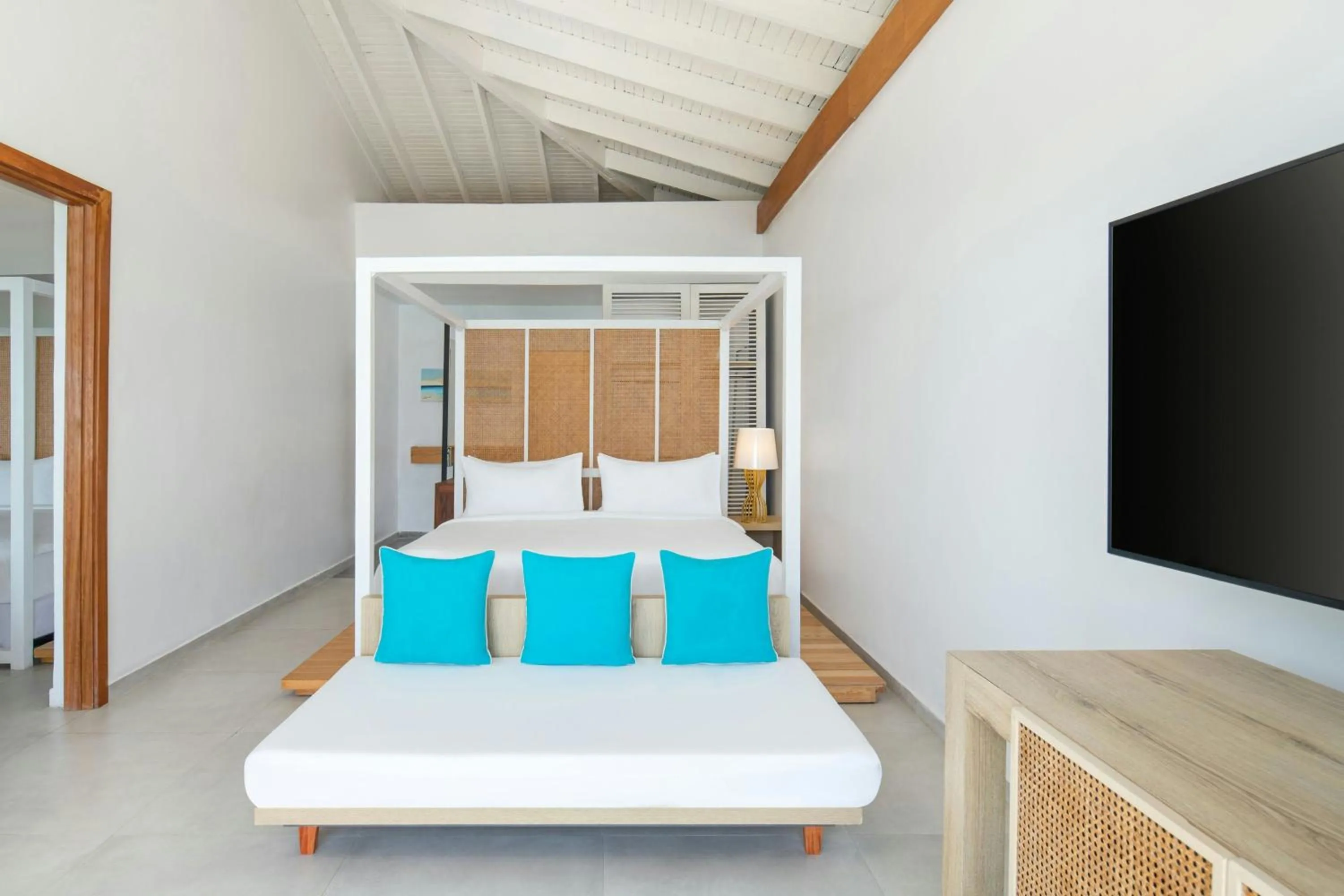 Bedroom, Bed in Le Mersenne Zanzibar, Autograph Collection