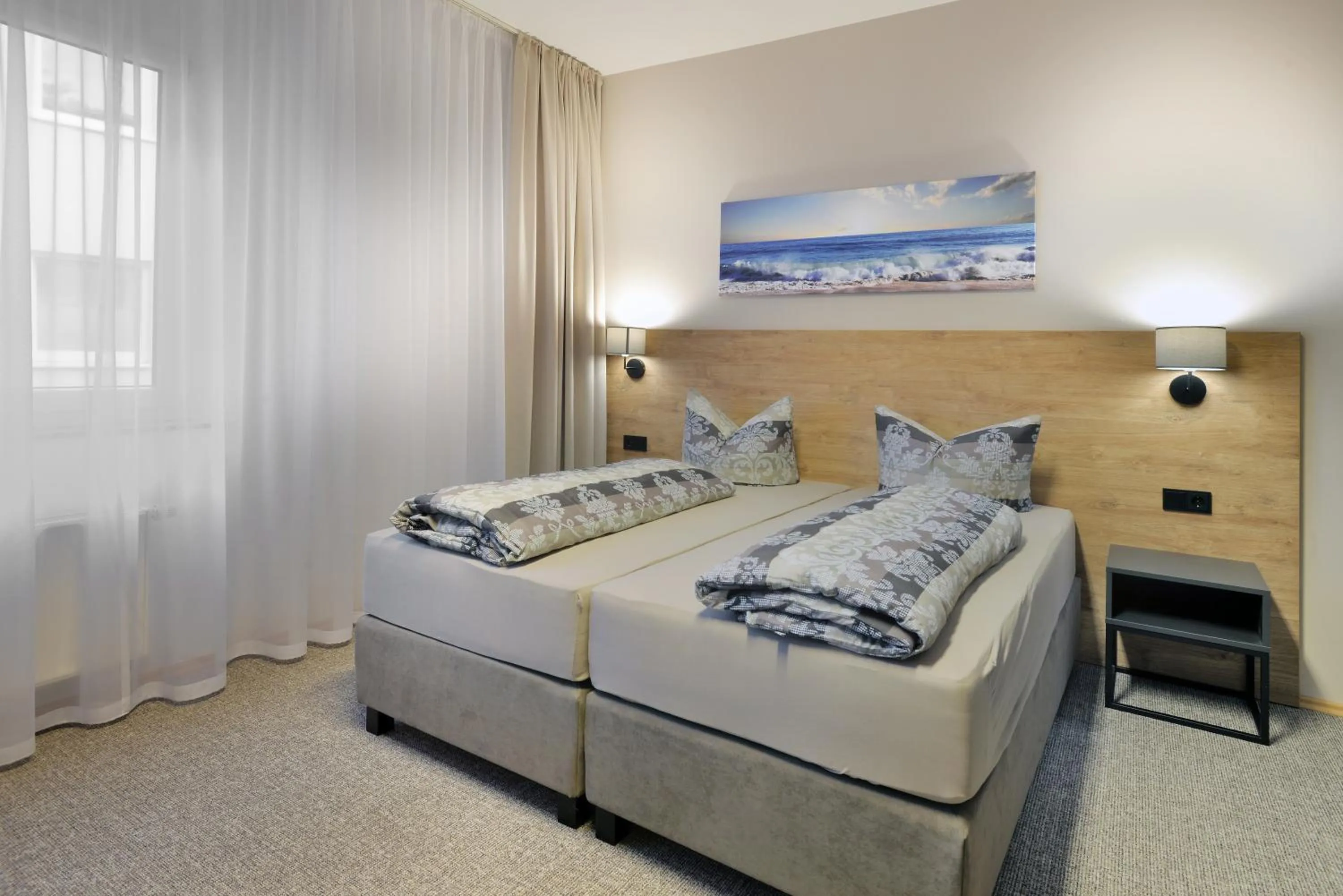 BELLEVUE-Boardinghouse