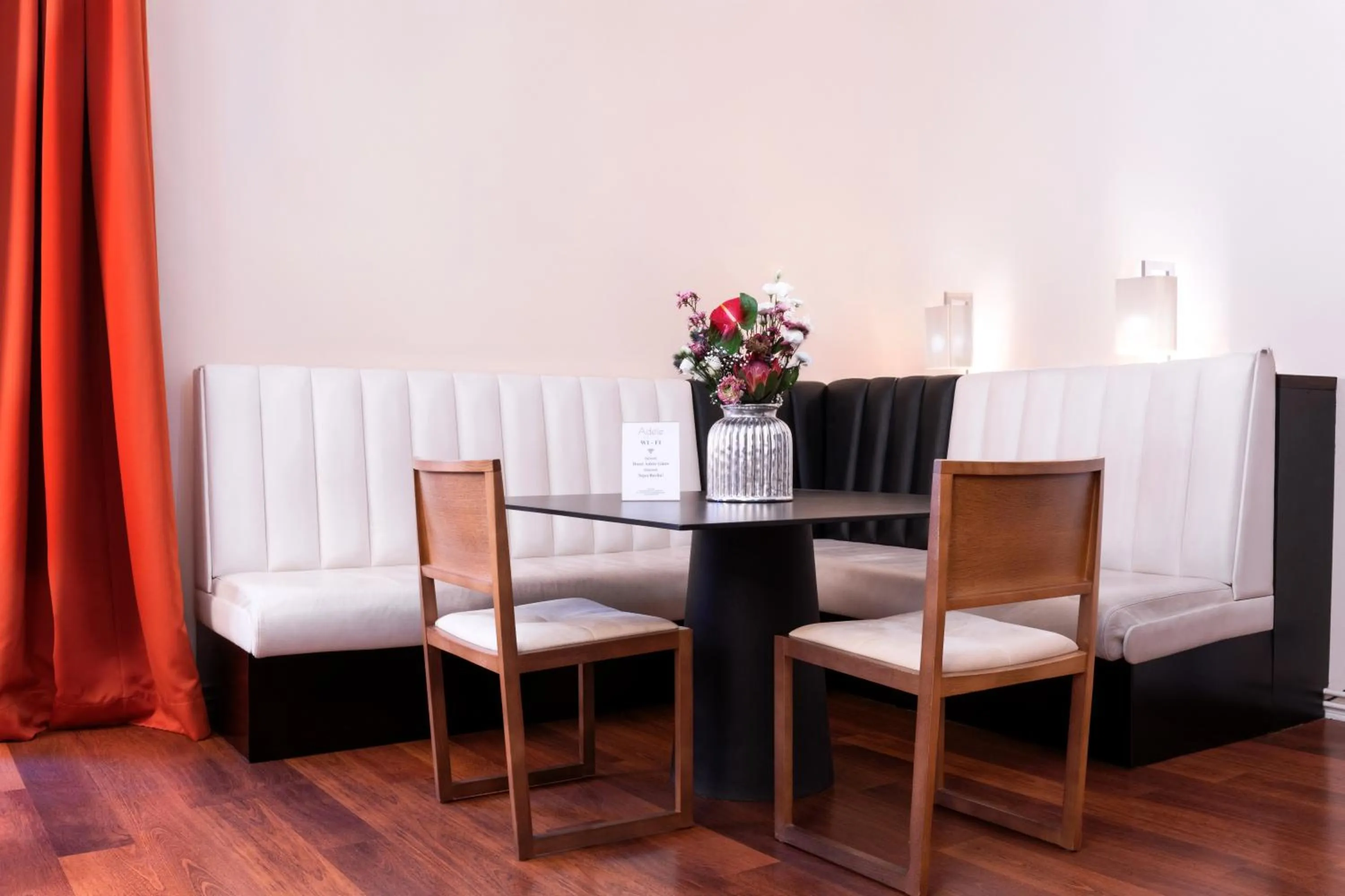 Living room in Hotel Adele am Alex