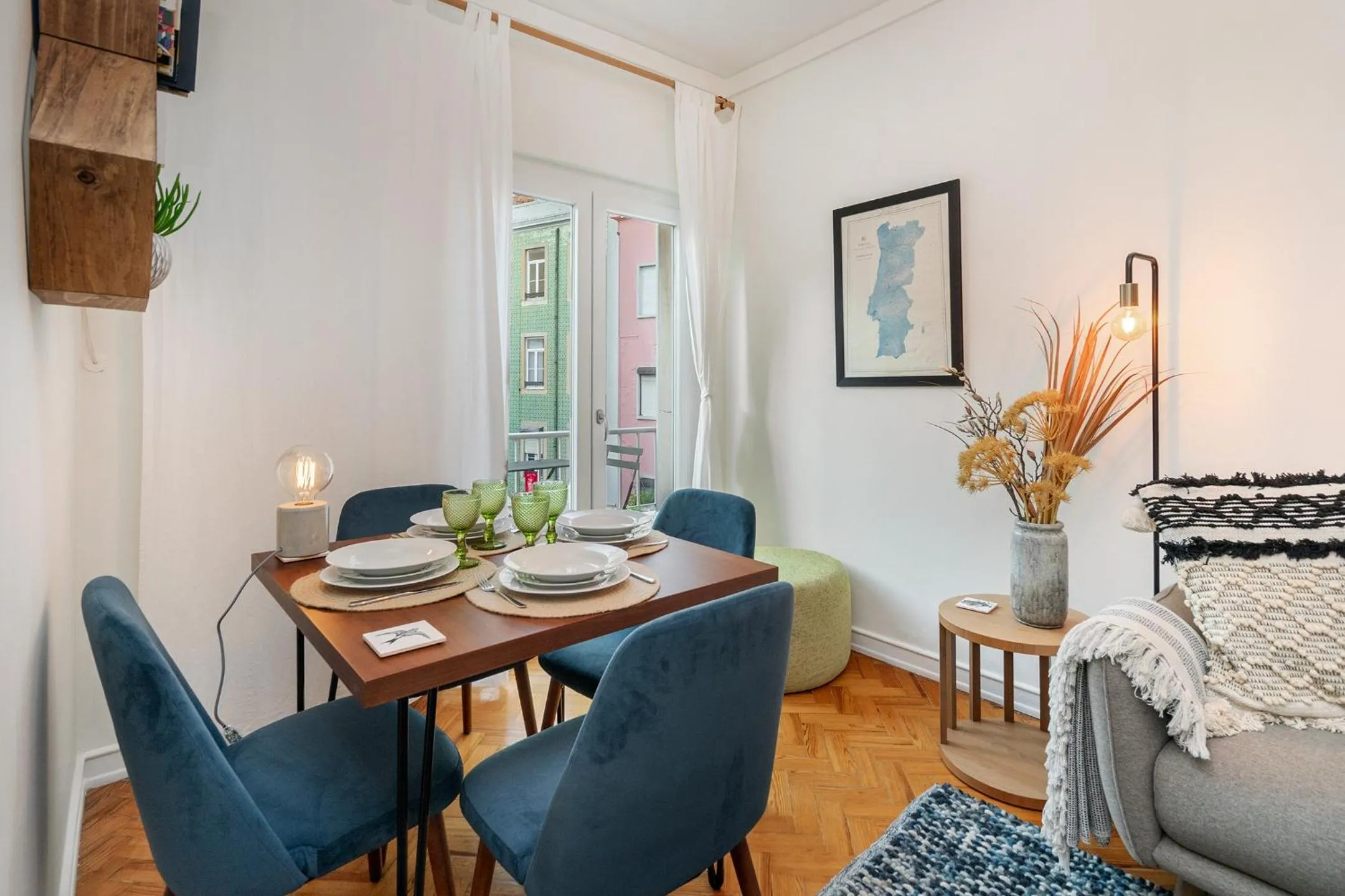 Living room in WHome | Estrela Family Apartment perfect for Families & Friends