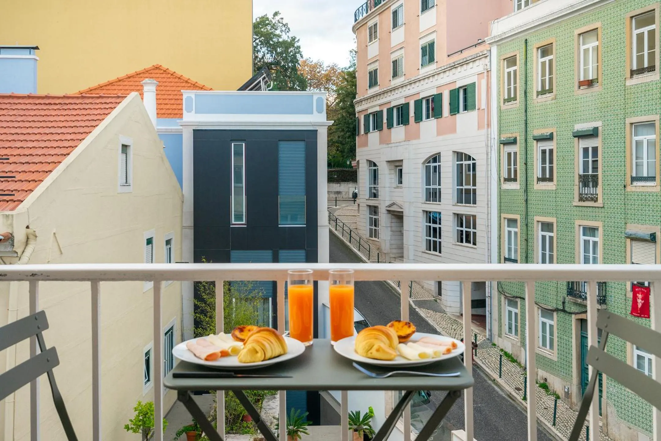 Balcony/Terrace in WHome | Estrela Family Apartment perfect for Families & Friends