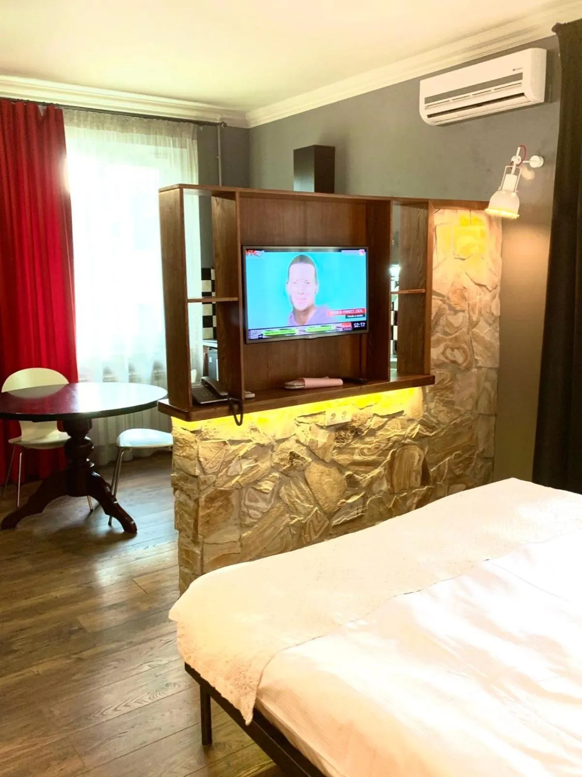 TV and multimedia, Bed in Aparthotel