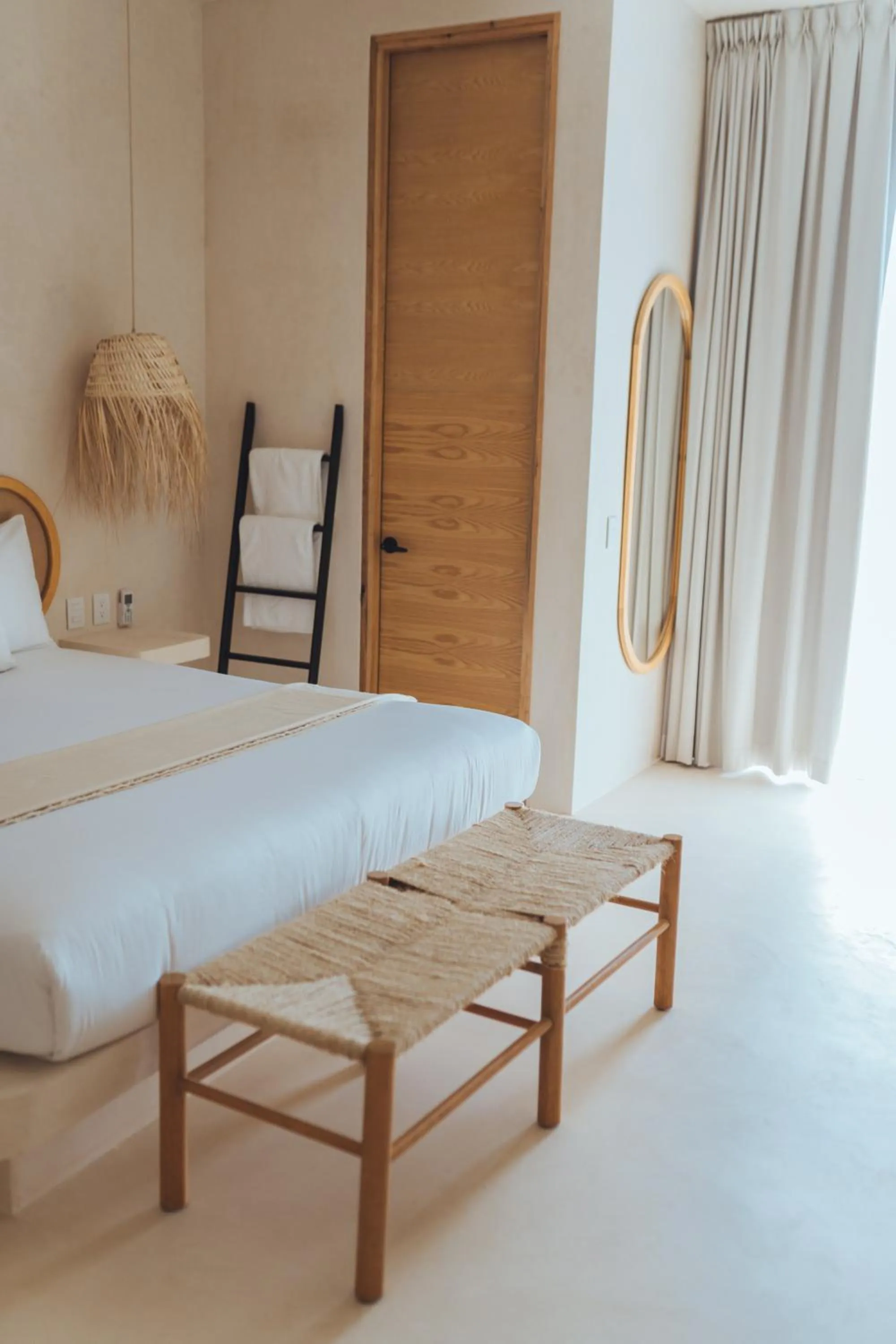 Photo of the whole room, Bed in Casa Peregrino Holbox