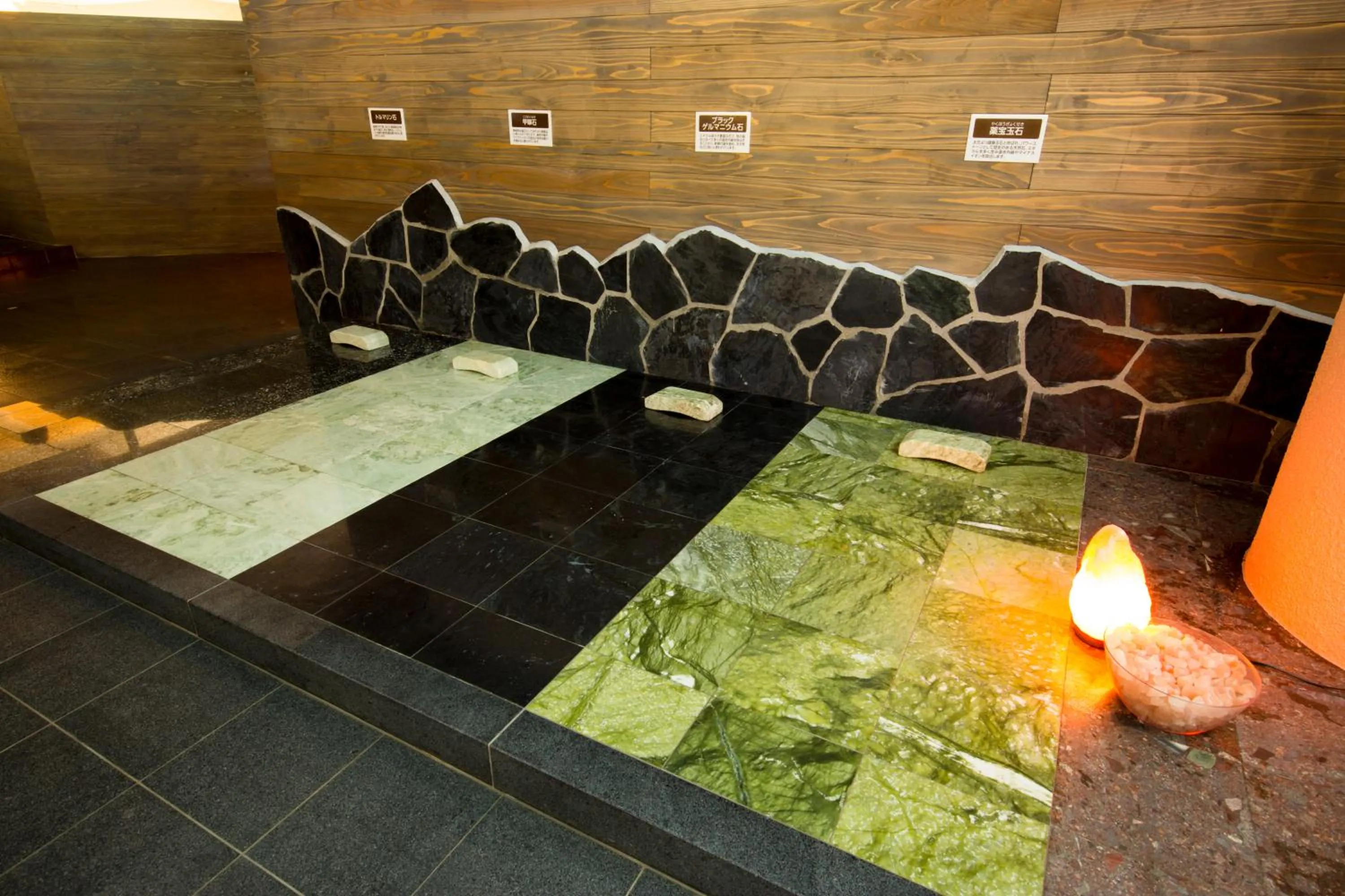 Spa and wellness centre/facilities in Maholova Minds Miura