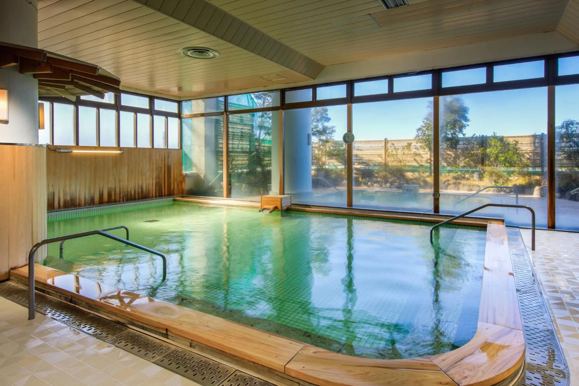 Maholova Minds Miura