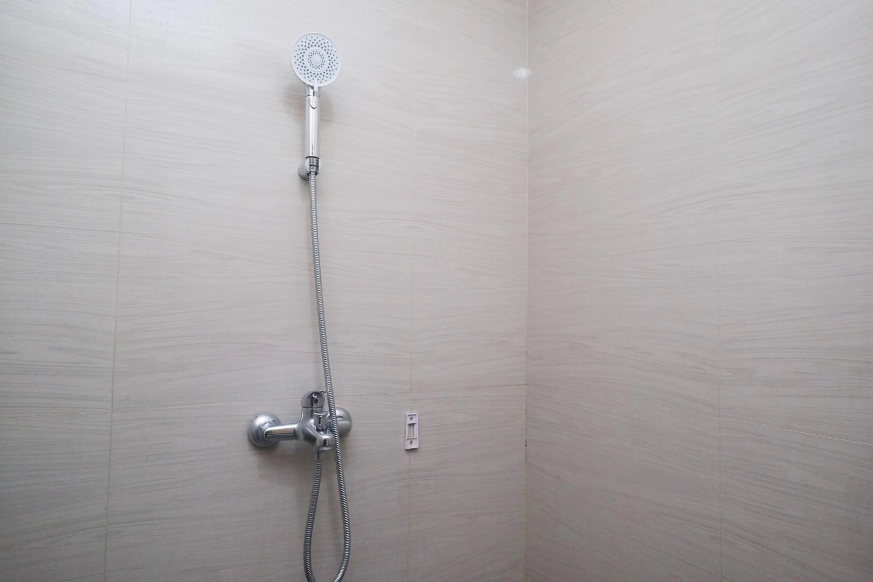Bathroom in Ngampilan Residence Yogyakarta Mitra RedDoorz