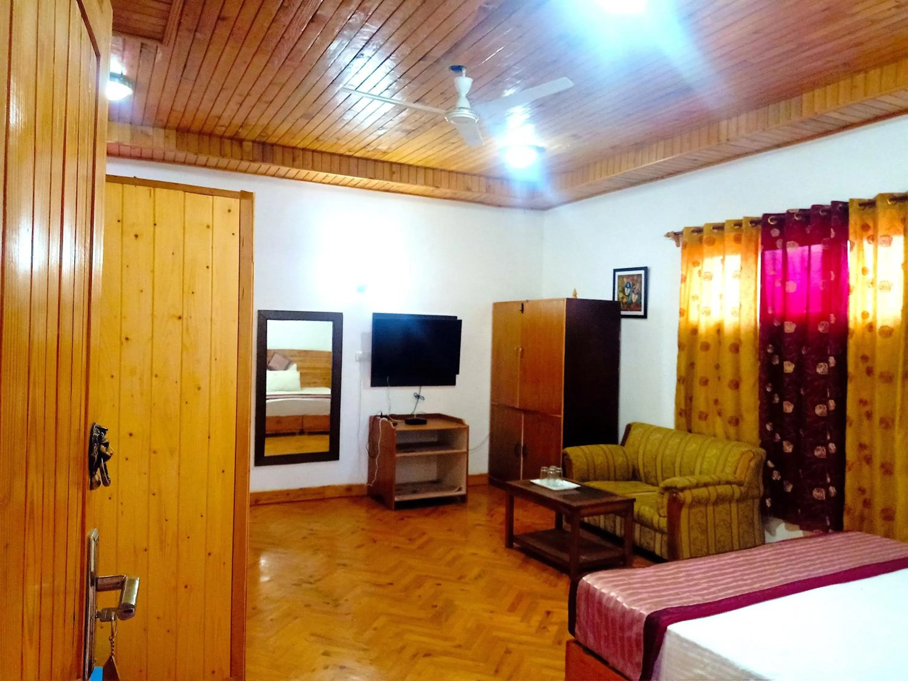 Bed in Countryside Himalayan Resort