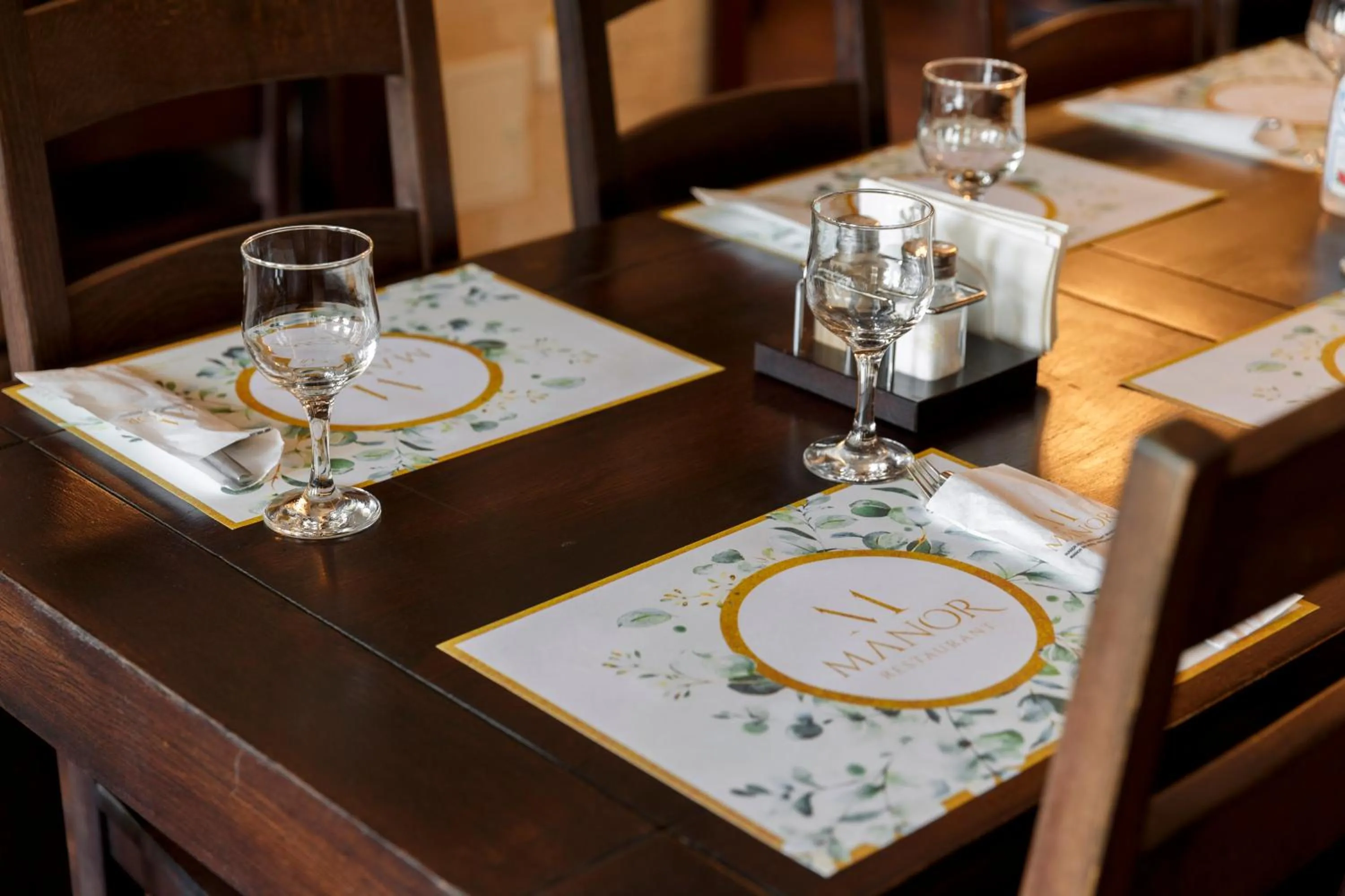 Restaurant/places to eat in Manor Ski Hotel