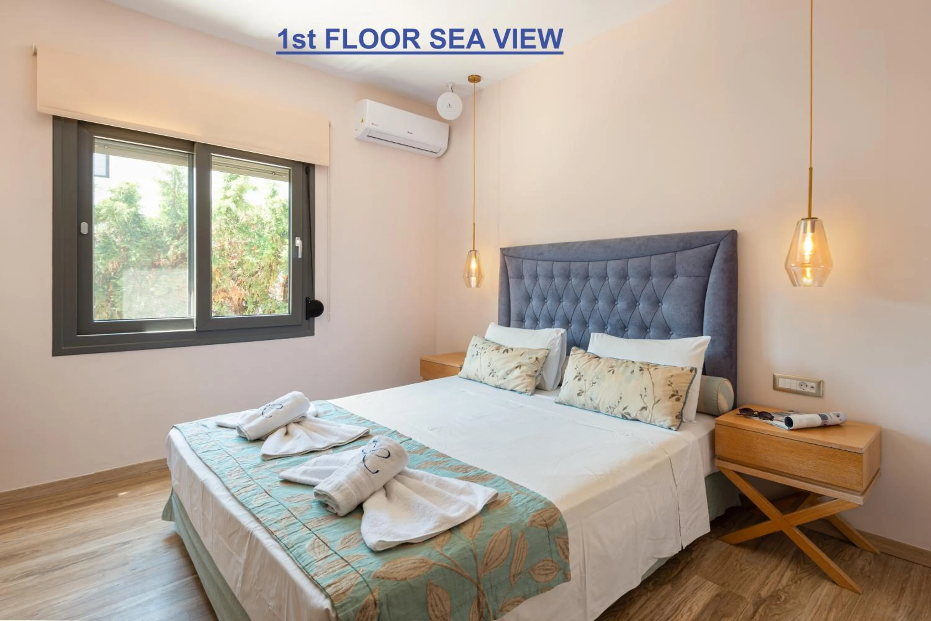 Bedroom, Bed in Regos Resort Hotel