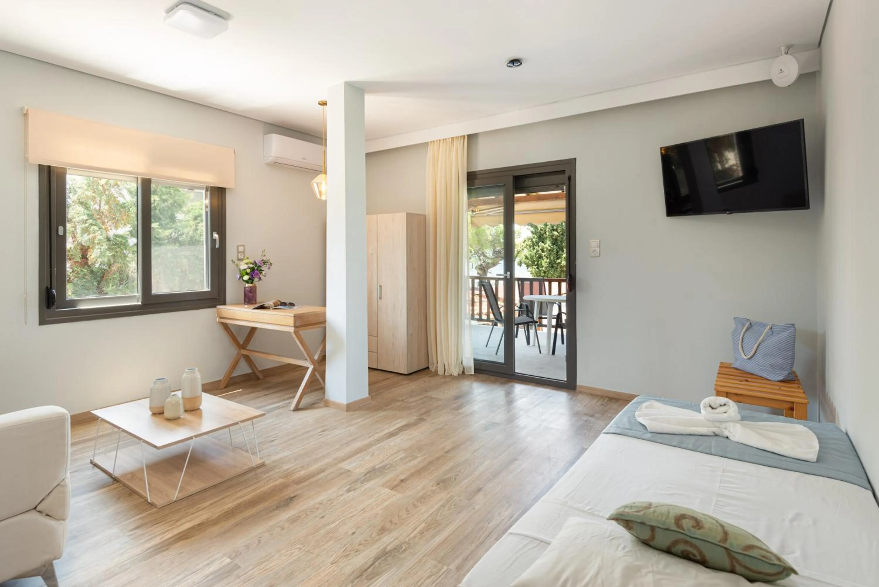 Living room in Regos Resort Hotel