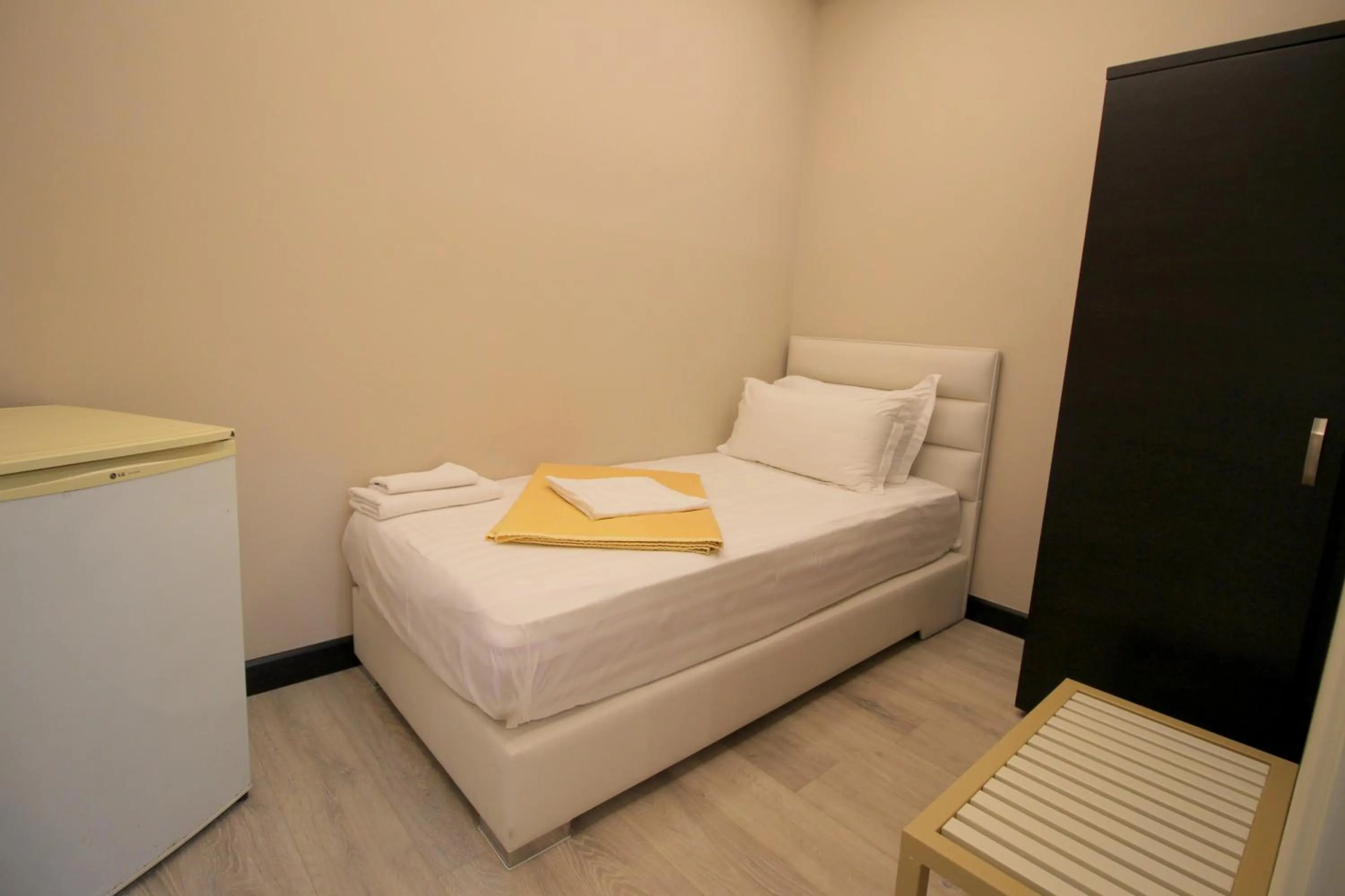 Bedroom in Hotel Strora