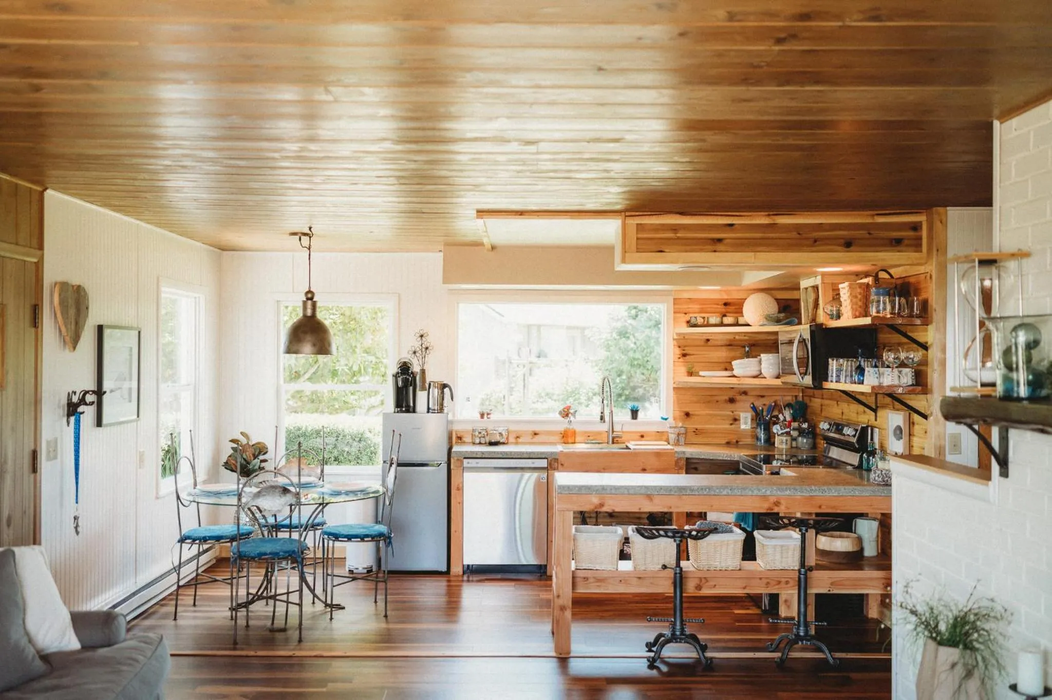 Dungeness Bay Cottages