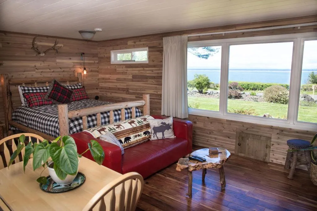 Dungeness Bay Cottages