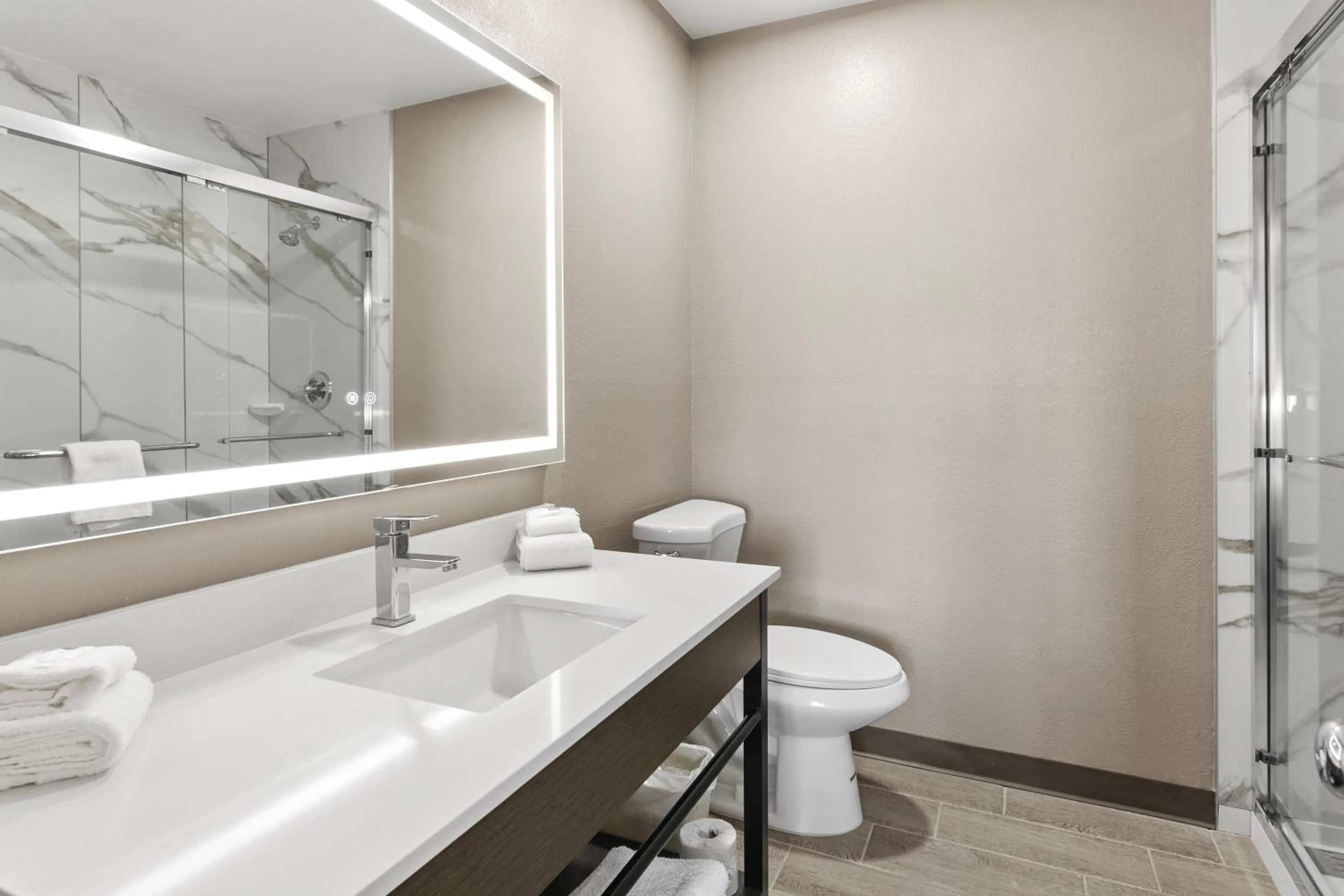 Bathroom in Motel 6 Tempe, AZ Elliot Road