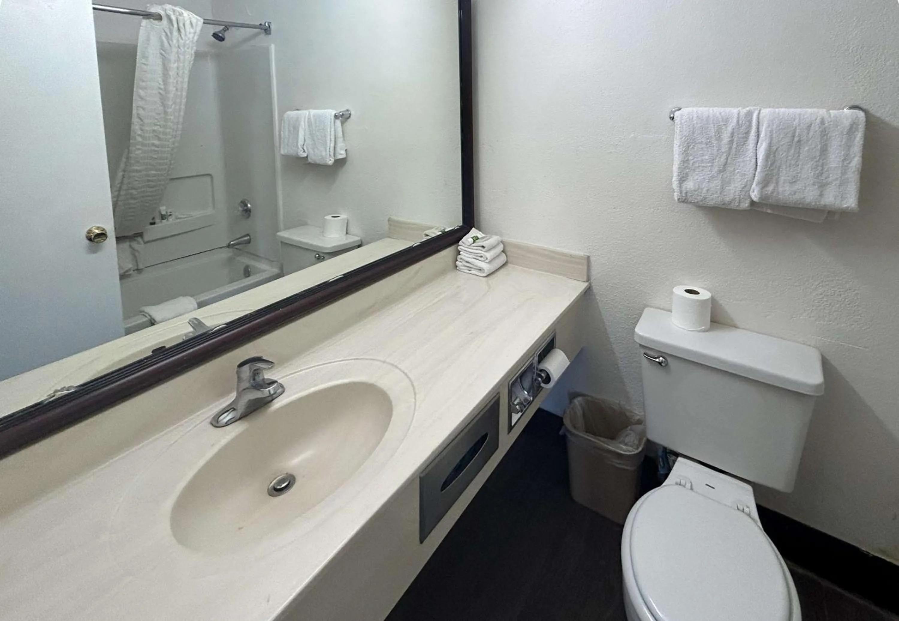 Bedroom, Bathroom in Extend-a-Suites Tempe