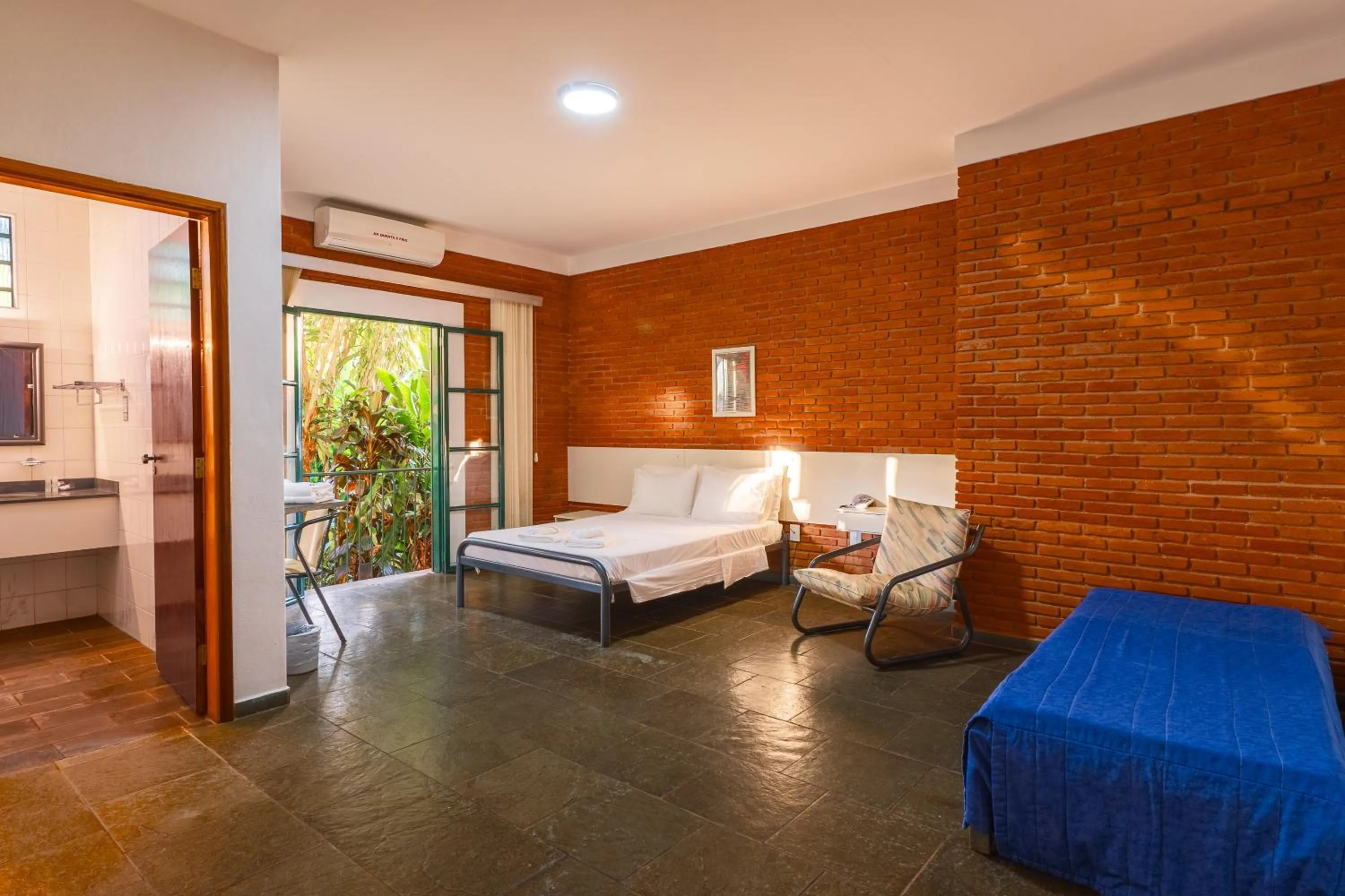 Standard Apartment - single occupancy in Grinbergs Village Hotel