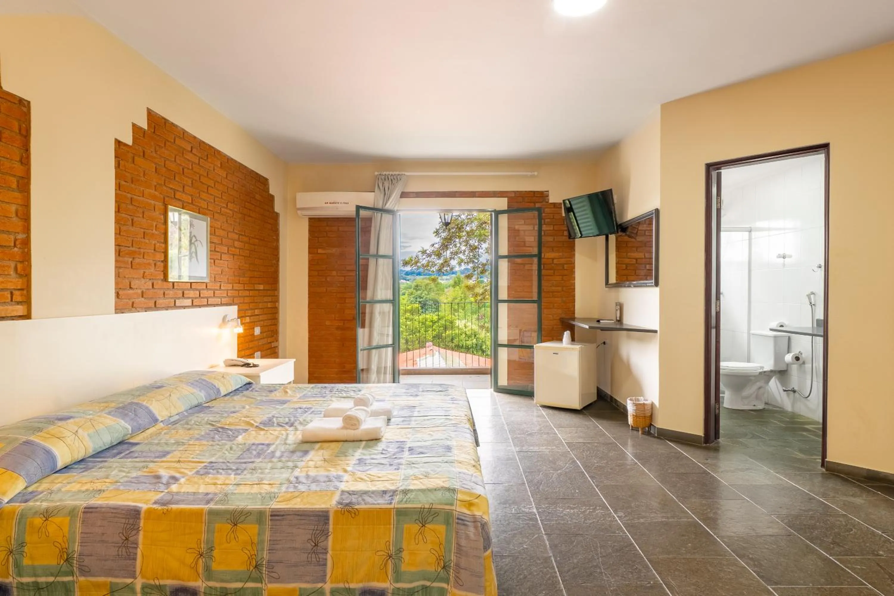 Standard Room - single occupancy in Grinbergs Village Hotel