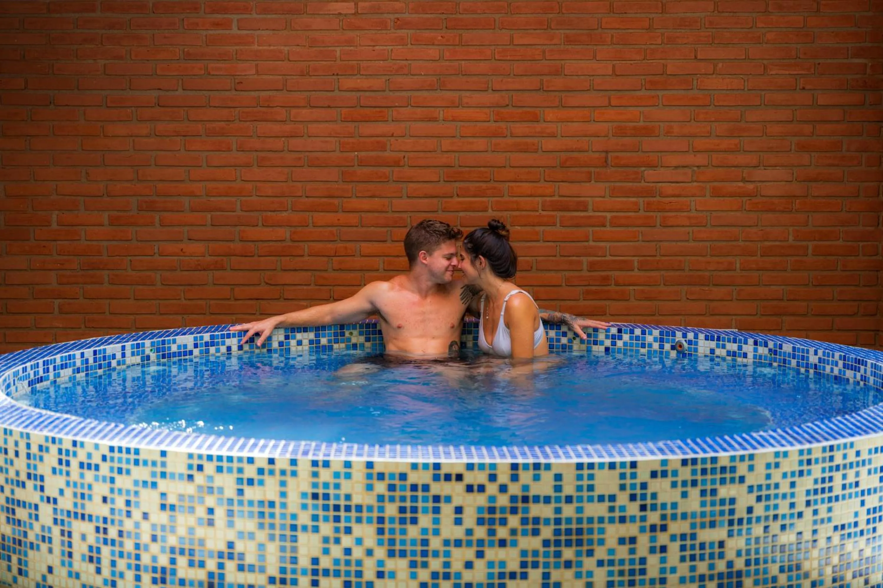 Hot Tub in Grinbergs Village Hotel